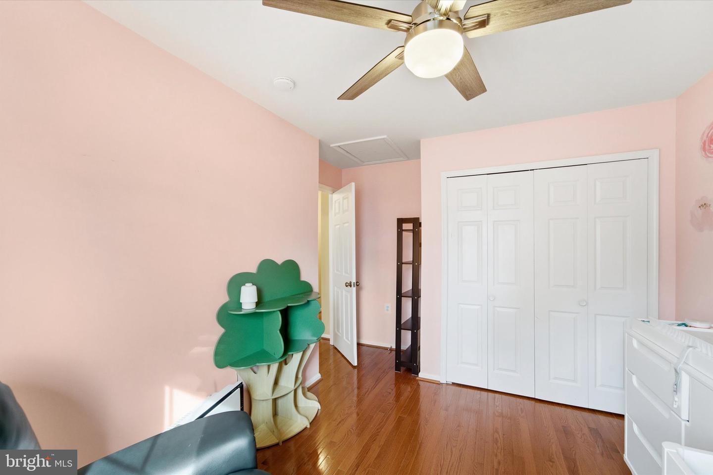 13961 WATER POND CT, CENTREVILLE, Virginia 20121, 3 Bedrooms Bedrooms, 13 Rooms Rooms,2 BathroomsBathrooms,Residential,For sale,13961 WATER POND CT,VAFX2291218 MLS # VAFX2291218