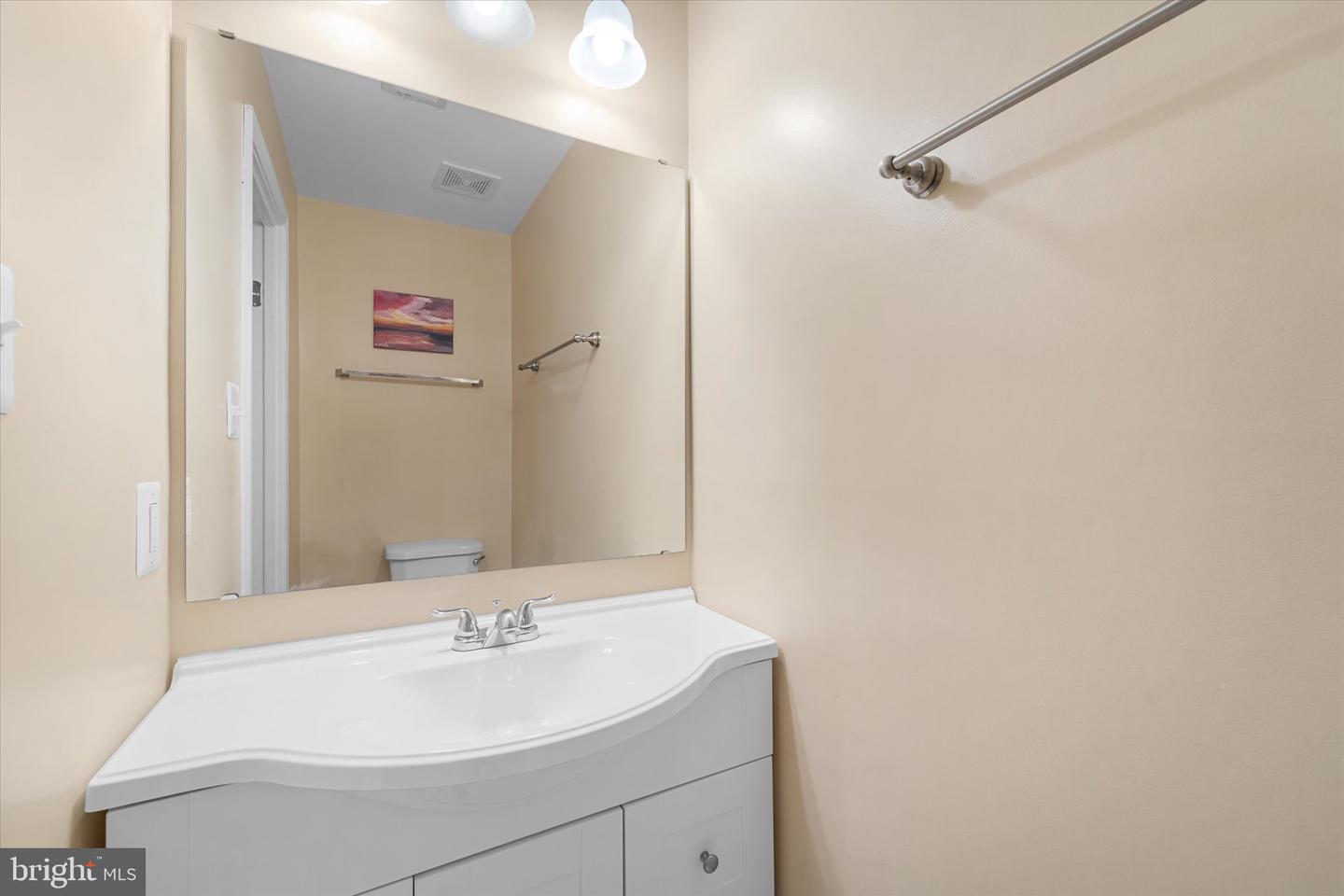 13961 WATER POND CT, CENTREVILLE, Virginia 20121, 3 Bedrooms Bedrooms, 13 Rooms Rooms,2 BathroomsBathrooms,Residential,For sale,13961 WATER POND CT,VAFX2291218 MLS # VAFX2291218