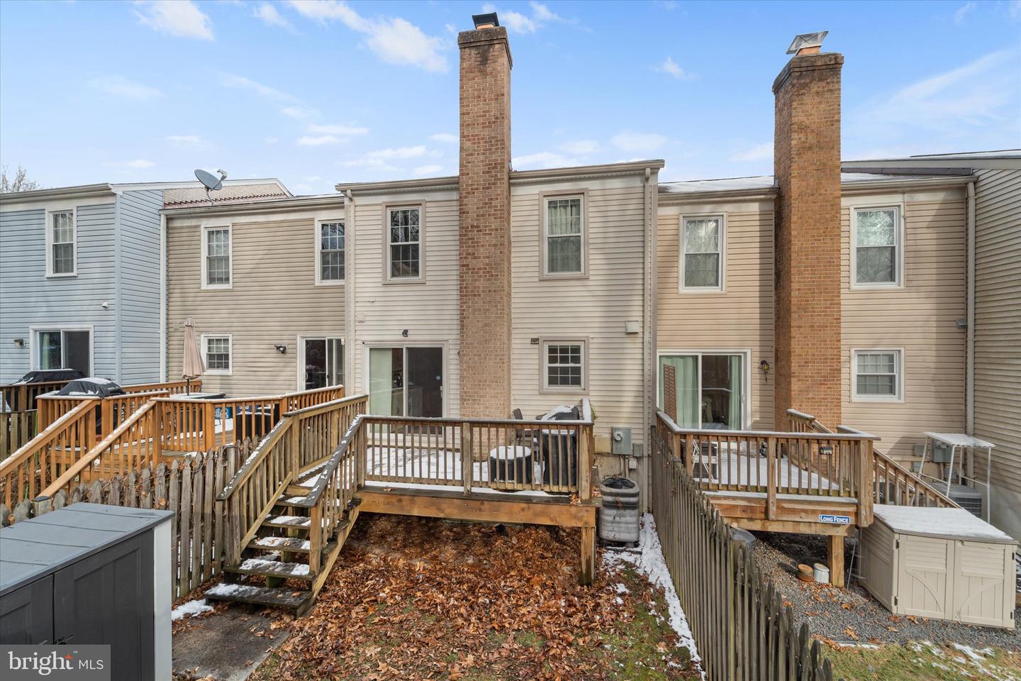 13961 WATER POND CT, CENTREVILLE, Virginia 20121, 3 Bedrooms Bedrooms, 13 Rooms Rooms,2 BathroomsBathrooms,Residential,For sale,13961 WATER POND CT,VAFX2291218 MLS # VAFX2291218