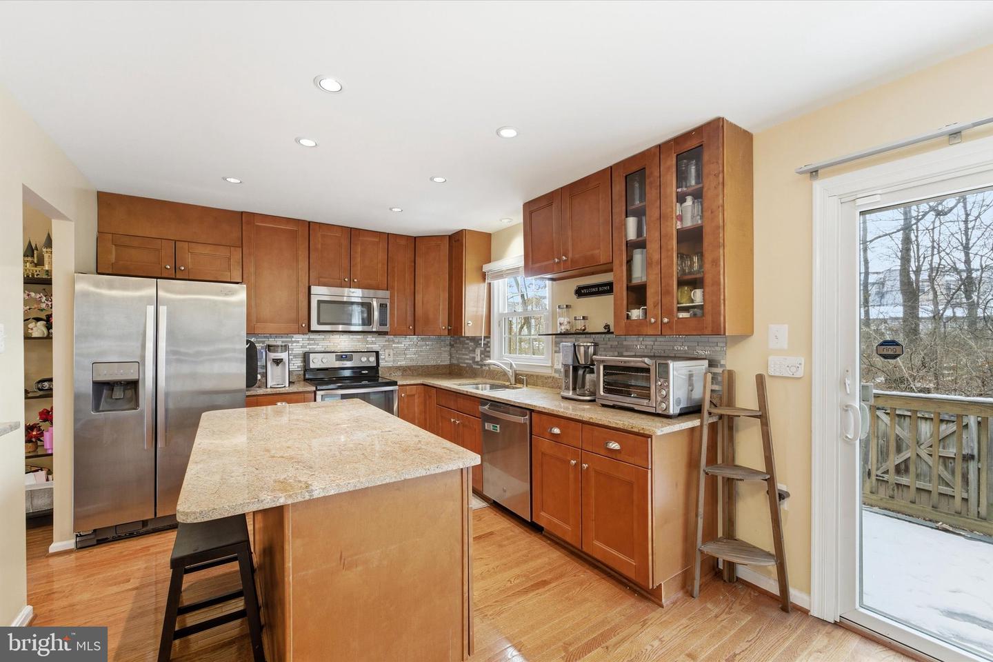 13961 WATER POND CT, CENTREVILLE, Virginia 20121, 3 Bedrooms Bedrooms, 13 Rooms Rooms,2 BathroomsBathrooms,Residential,For sale,13961 WATER POND CT,VAFX2291218 MLS # VAFX2291218