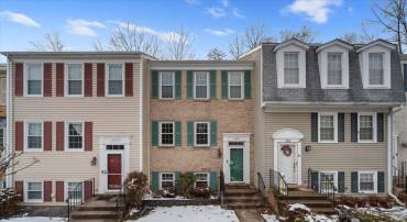 13961 WATER POND CT, CENTREVILLE, Virginia 20121, 3 Bedrooms Bedrooms, 13 Rooms Rooms,2 BathroomsBathrooms,Residential,For sale,13961 WATER POND CT,VAFX2291218 MLS # VAFX2291218