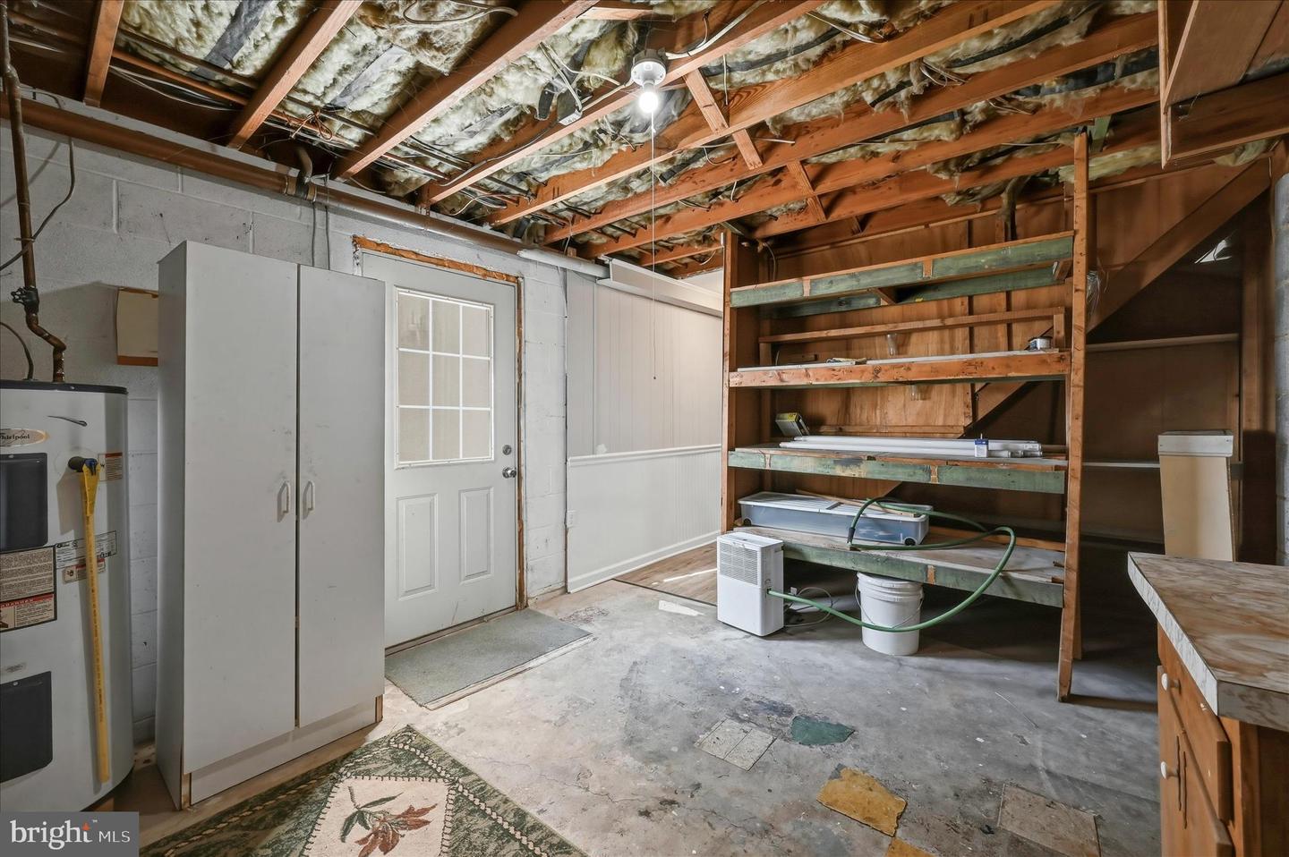 200 WASHINGTON AVE, FRONT ROYAL, Virginia 22630, 2 Bedrooms Bedrooms, 5 Rooms Rooms,1 BathroomBathrooms,Residential,For sale,200 WASHINGTON AVE,VAWR2013424 MLS # VAWR2013424