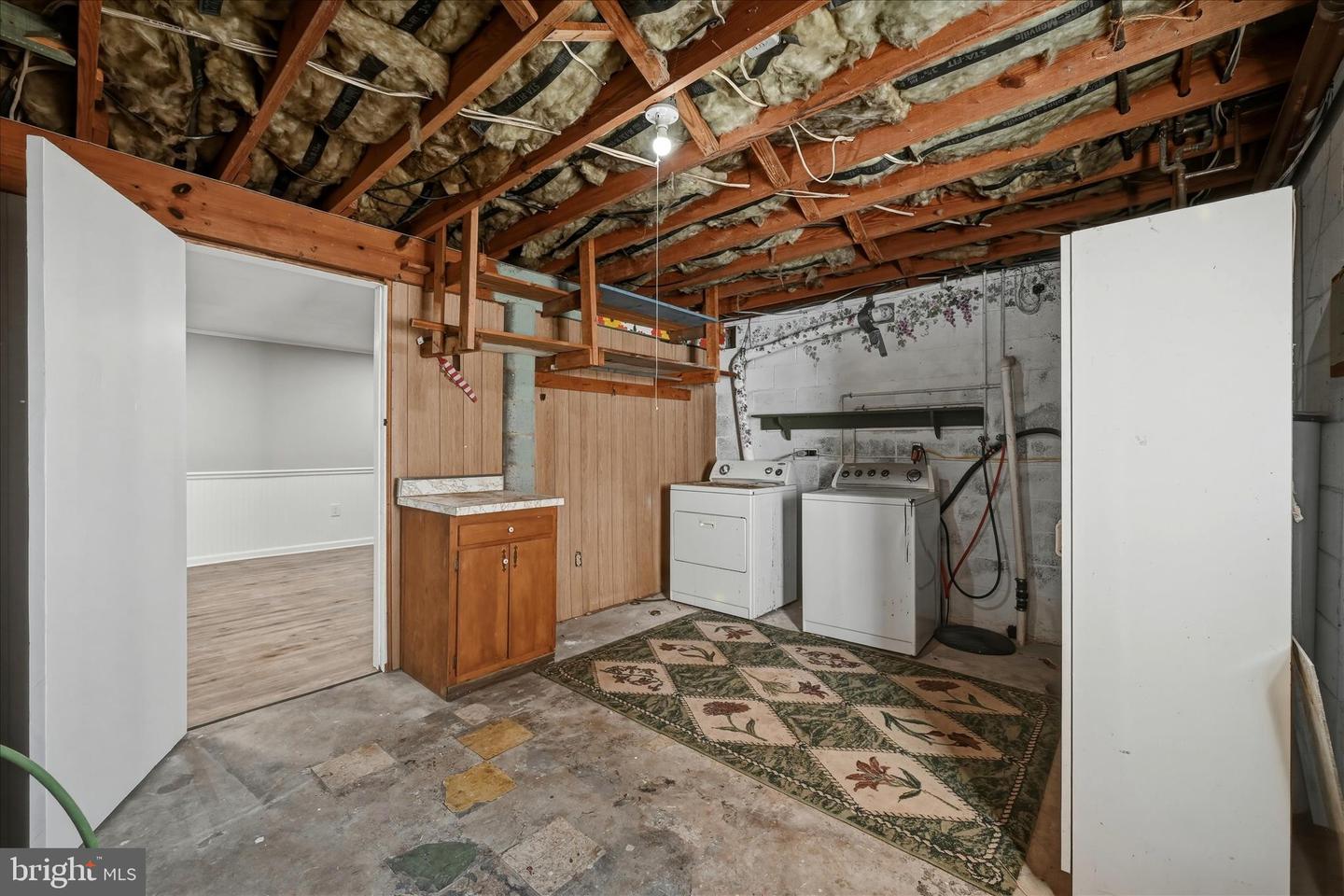 200 WASHINGTON AVE, FRONT ROYAL, Virginia 22630, 2 Bedrooms Bedrooms, 5 Rooms Rooms,1 BathroomBathrooms,Residential,For sale,200 WASHINGTON AVE,VAWR2013424 MLS # VAWR2013424