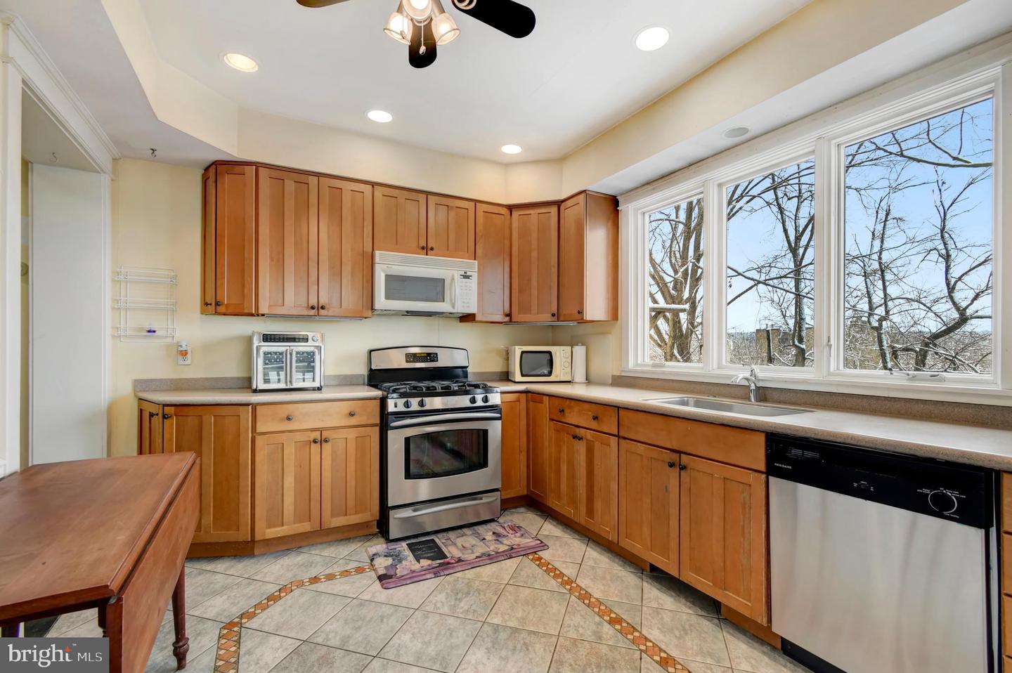 5176 FULTON ST NW, WASHINGTON, District Of Columbia 20016, 3 Bedrooms Bedrooms, ,2 BathroomsBathrooms,Residential,For sale,5176 FULTON ST NW,DCDC2246366 MLS # DCDC2246366