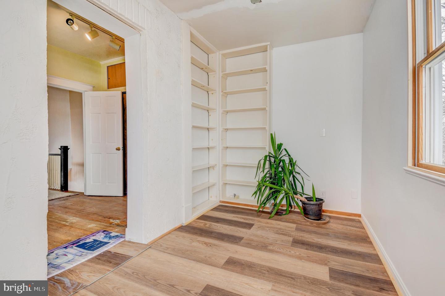 5176 FULTON ST NW, WASHINGTON, District Of Columbia 20016, 3 Bedrooms Bedrooms, ,2 BathroomsBathrooms,Residential,For sale,5176 FULTON ST NW,DCDC2246366 MLS # DCDC2246366