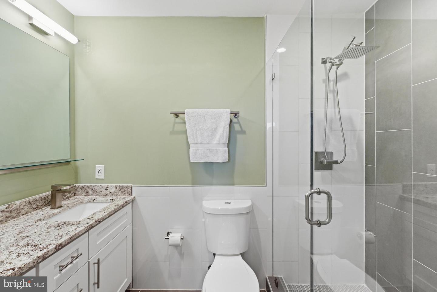 1831 INDEPENDENCE AVE SE #2, WASHINGTON, District Of Columbia 20003, 3 Bedrooms Bedrooms, 9 Rooms Rooms,3 BathroomsBathrooms,Residential,For sale,1831 INDEPENDENCE AVE SE #2,DCDC2246492 MLS # DCDC2246492