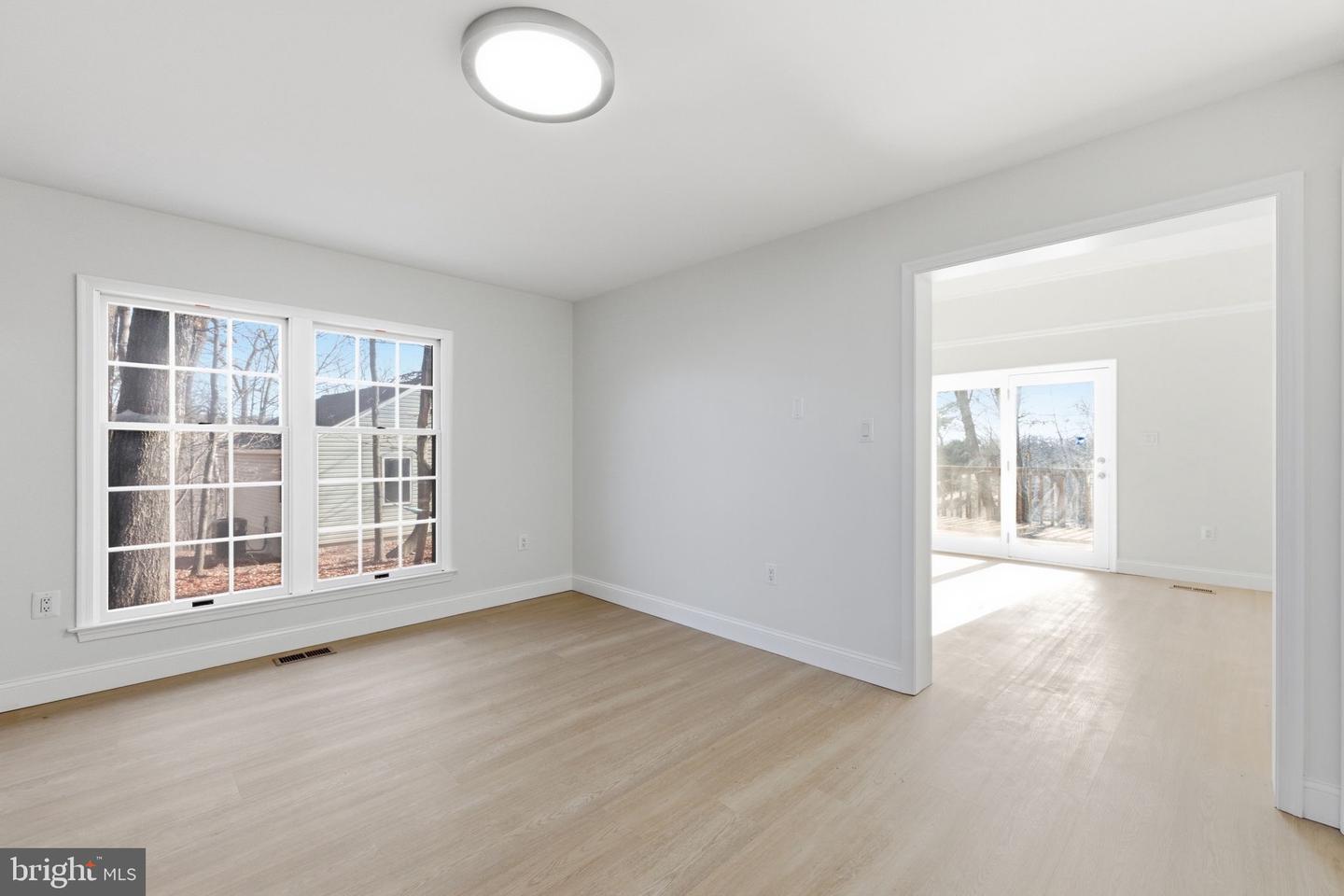 109 HILLTOP CT, CROSS JUNCTION, Virginia 22625, 3 Bedrooms Bedrooms, 7 Rooms Rooms,2 BathroomsBathrooms,Residential,For sale,109 HILLTOP CT,VAFV2039644 MLS # VAFV2039644