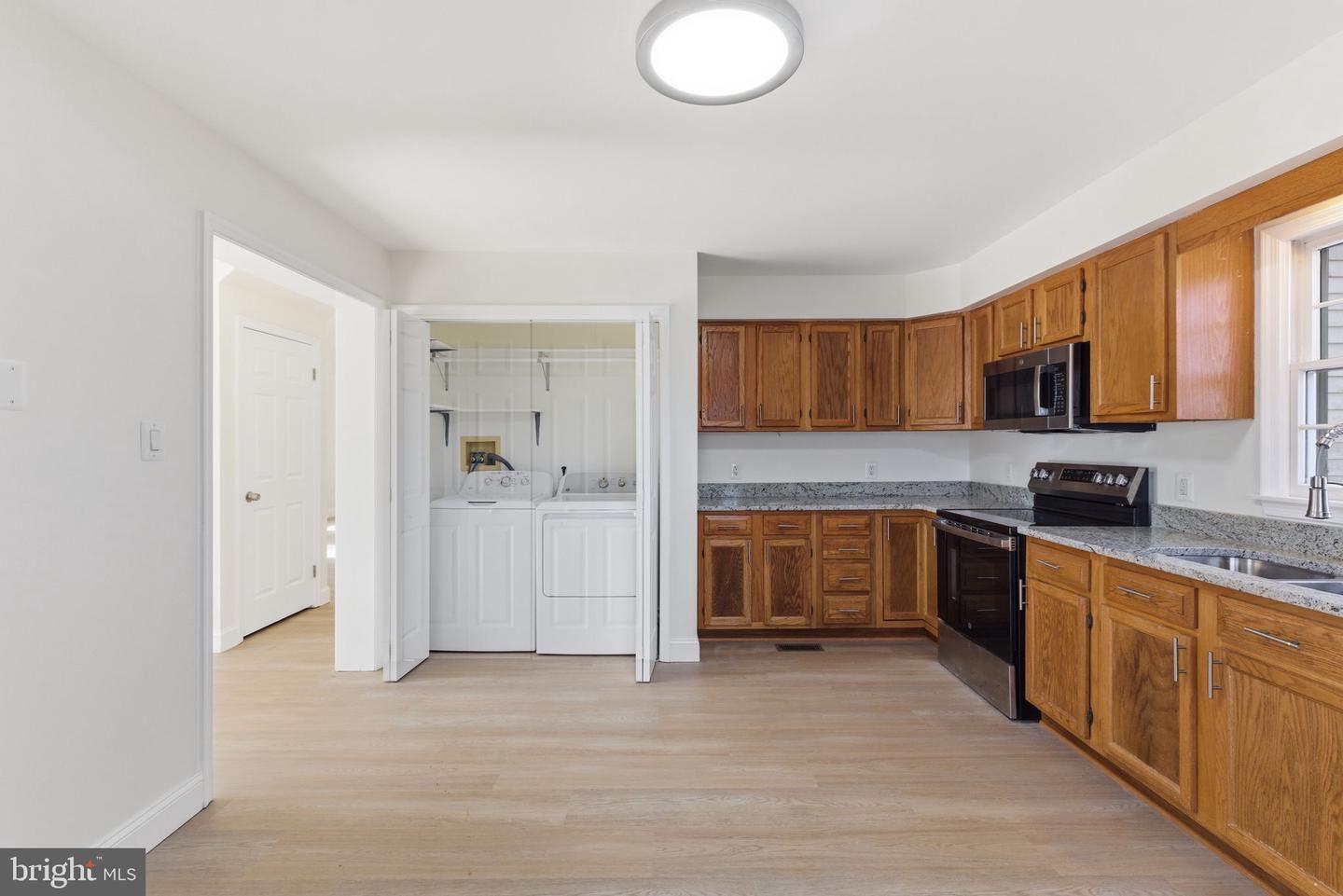 109 HILLTOP CT, CROSS JUNCTION, Virginia 22625, 3 Bedrooms Bedrooms, 7 Rooms Rooms,2 BathroomsBathrooms,Residential,For sale,109 HILLTOP CT,VAFV2039644 MLS # VAFV2039644