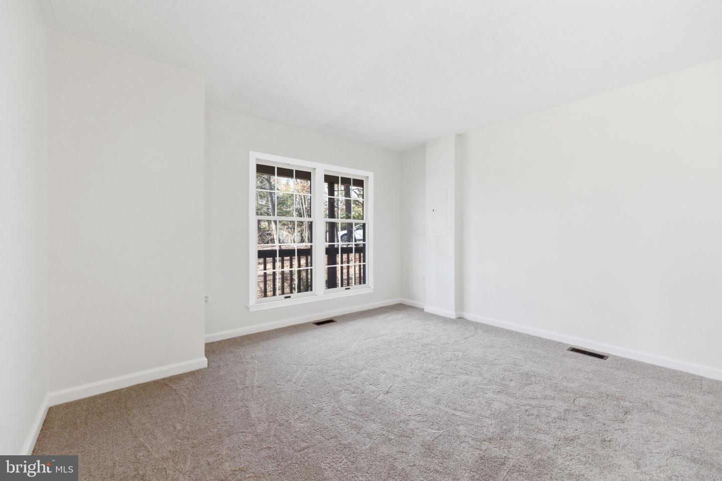 109 HILLTOP CT, CROSS JUNCTION, Virginia 22625, 3 Bedrooms Bedrooms, 7 Rooms Rooms,2 BathroomsBathrooms,Residential,For sale,109 HILLTOP CT,VAFV2039644 MLS # VAFV2039644