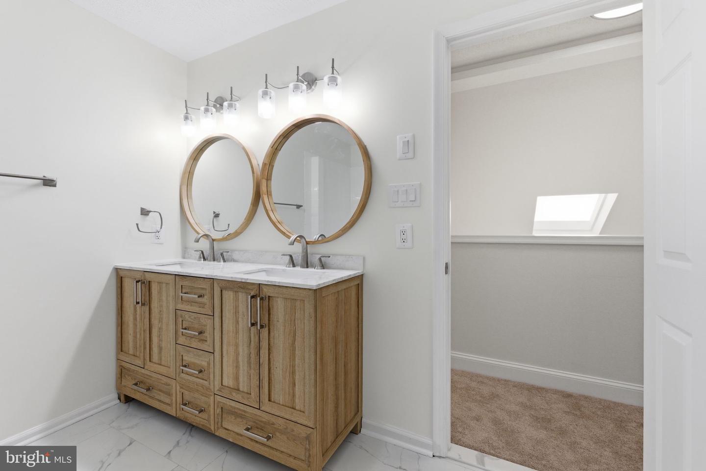 109 HILLTOP CT, CROSS JUNCTION, Virginia 22625, 3 Bedrooms Bedrooms, 7 Rooms Rooms,2 BathroomsBathrooms,Residential,For sale,109 HILLTOP CT,VAFV2039644 MLS # VAFV2039644