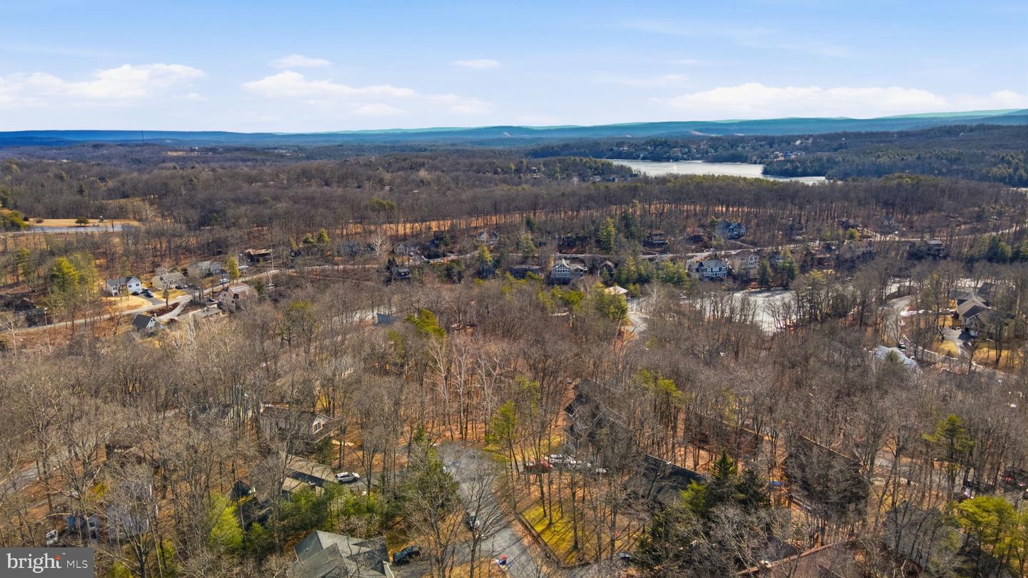 109 HILLTOP CT, CROSS JUNCTION, Virginia 22625, 3 Bedrooms Bedrooms, 7 Rooms Rooms,2 BathroomsBathrooms,Residential,For sale,109 HILLTOP CT,VAFV2039644 MLS # VAFV2039644