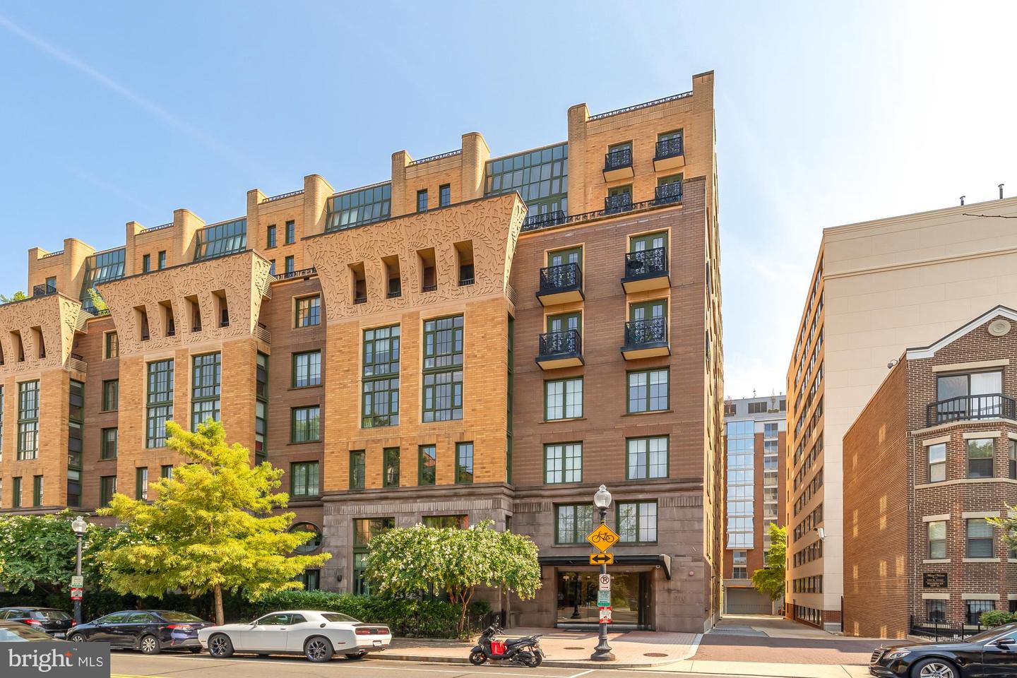 910 M ST NW #804, WASHINGTON, District Of Columbia 20001, 1 Bedroom Bedrooms, 6 Rooms Rooms,1 BathroomBathrooms,Residential,For sale,910 M ST NW #804,DCDC2246596 MLS # DCDC2246596