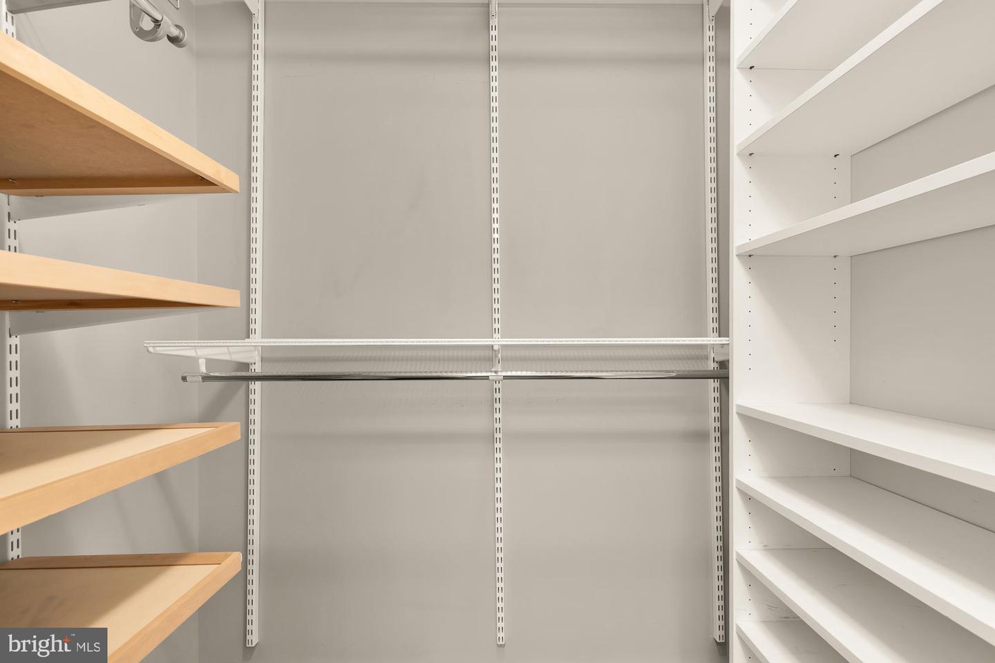 910 M ST NW #804, WASHINGTON, District Of Columbia 20001, 1 Bedroom Bedrooms, 6 Rooms Rooms,1 BathroomBathrooms,Residential,For sale,910 M ST NW #804,DCDC2246596 MLS # DCDC2246596