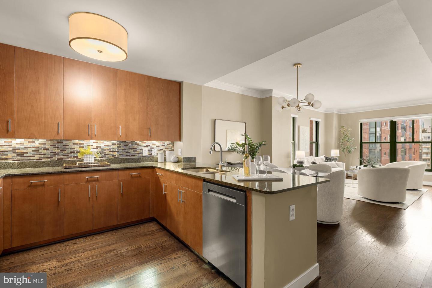 910 M ST NW #804, WASHINGTON, District Of Columbia 20001, 1 Bedroom Bedrooms, 6 Rooms Rooms,1 BathroomBathrooms,Residential,For sale,910 M ST NW #804,DCDC2246596 MLS # DCDC2246596