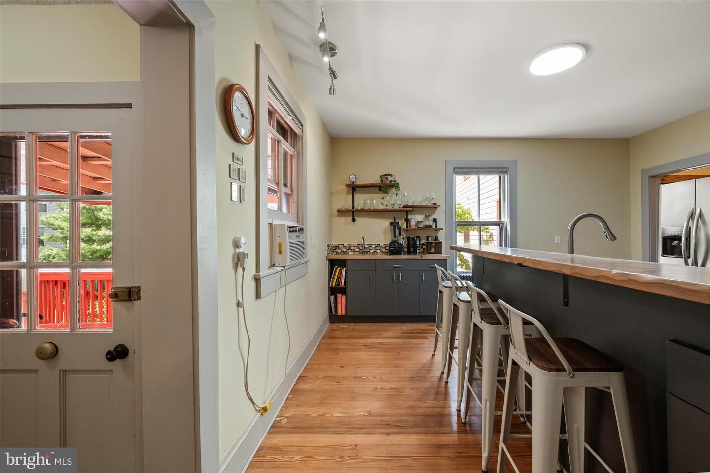 325 S CHURCH ST, BERRYVILLE, Virginia 22611, 5 Bedrooms Bedrooms, ,3 BathroomsBathrooms,Residential,For sale,325 S CHURCH ST,VACL2006510 MLS # VACL2006510