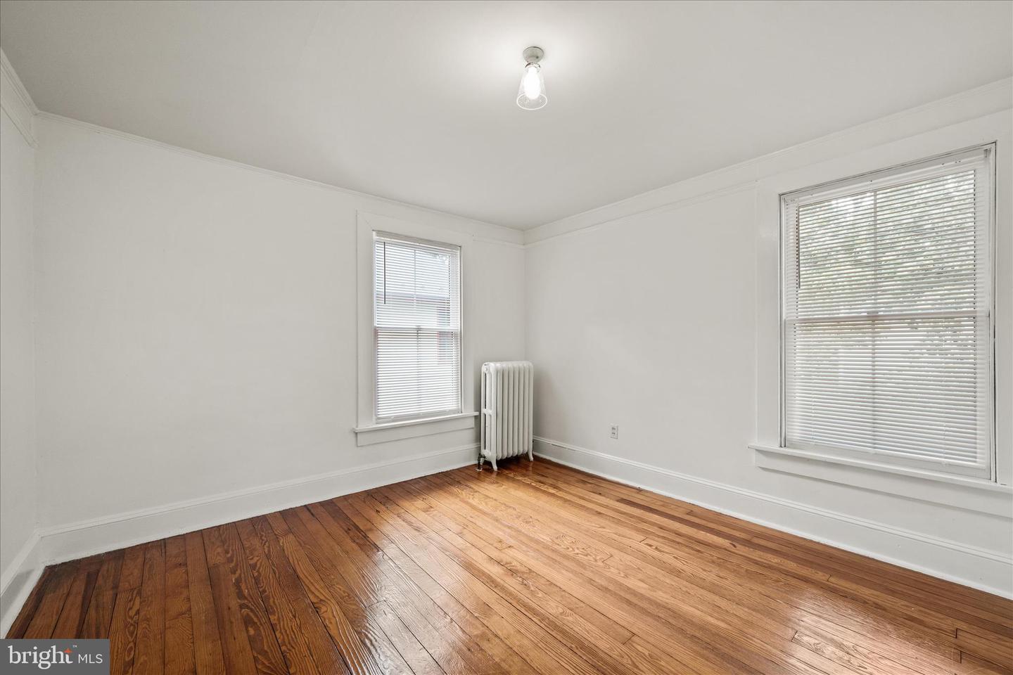 325 S CHURCH ST, BERRYVILLE, Virginia 22611, 5 Bedrooms Bedrooms, ,3 BathroomsBathrooms,Residential,For sale,325 S CHURCH ST,VACL2006510 MLS # VACL2006510