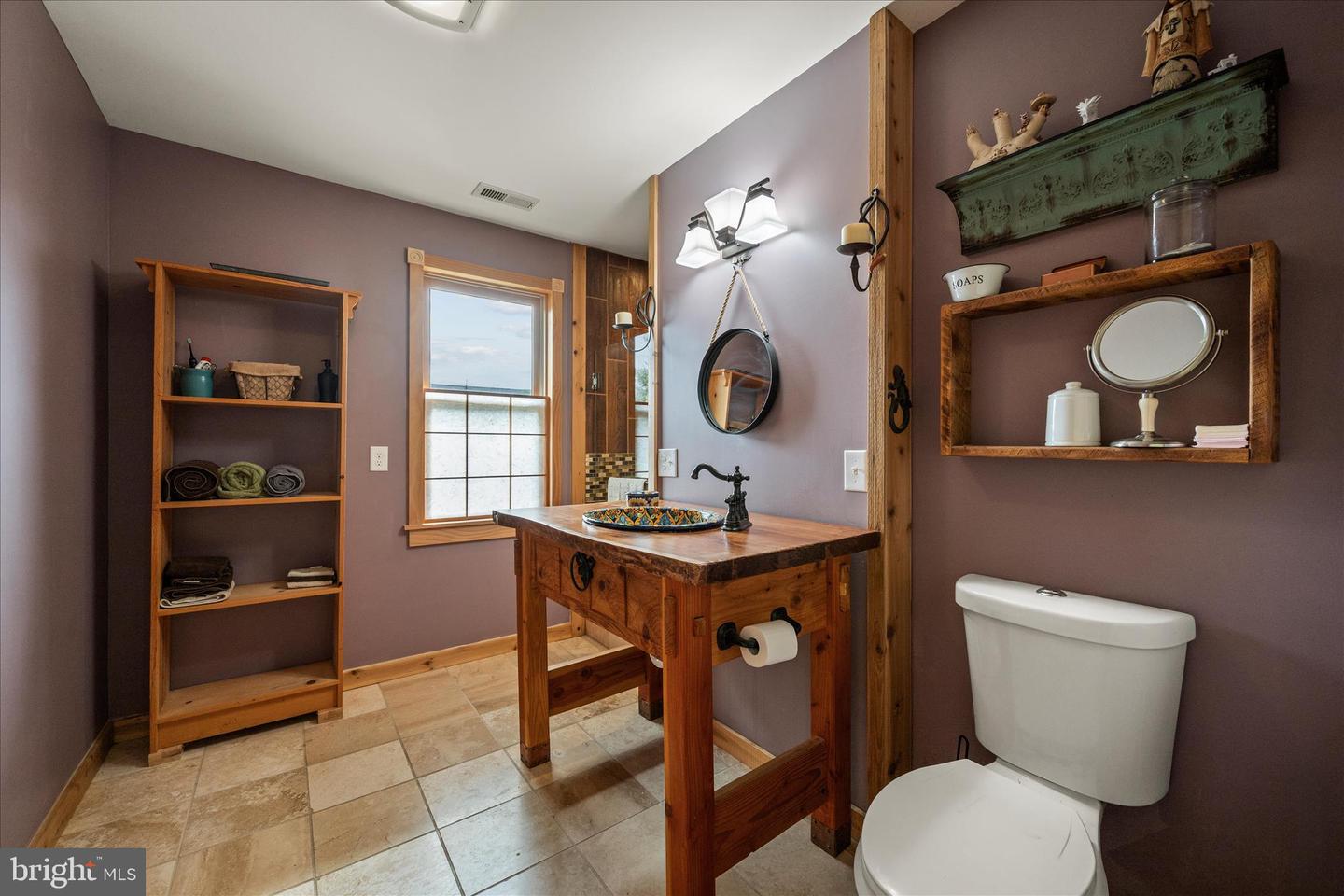 325 S CHURCH ST, BERRYVILLE, Virginia 22611, 5 Bedrooms Bedrooms, ,3 BathroomsBathrooms,Residential,For sale,325 S CHURCH ST,VACL2006510 MLS # VACL2006510