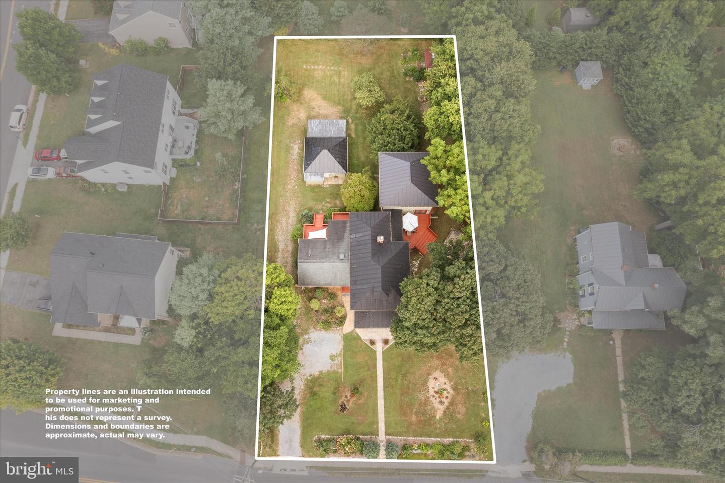 325 S CHURCH ST, BERRYVILLE, Virginia 22611, 5 Bedrooms Bedrooms, ,3 BathroomsBathrooms,Residential,For sale,325 S CHURCH ST,VACL2006510 MLS # VACL2006510