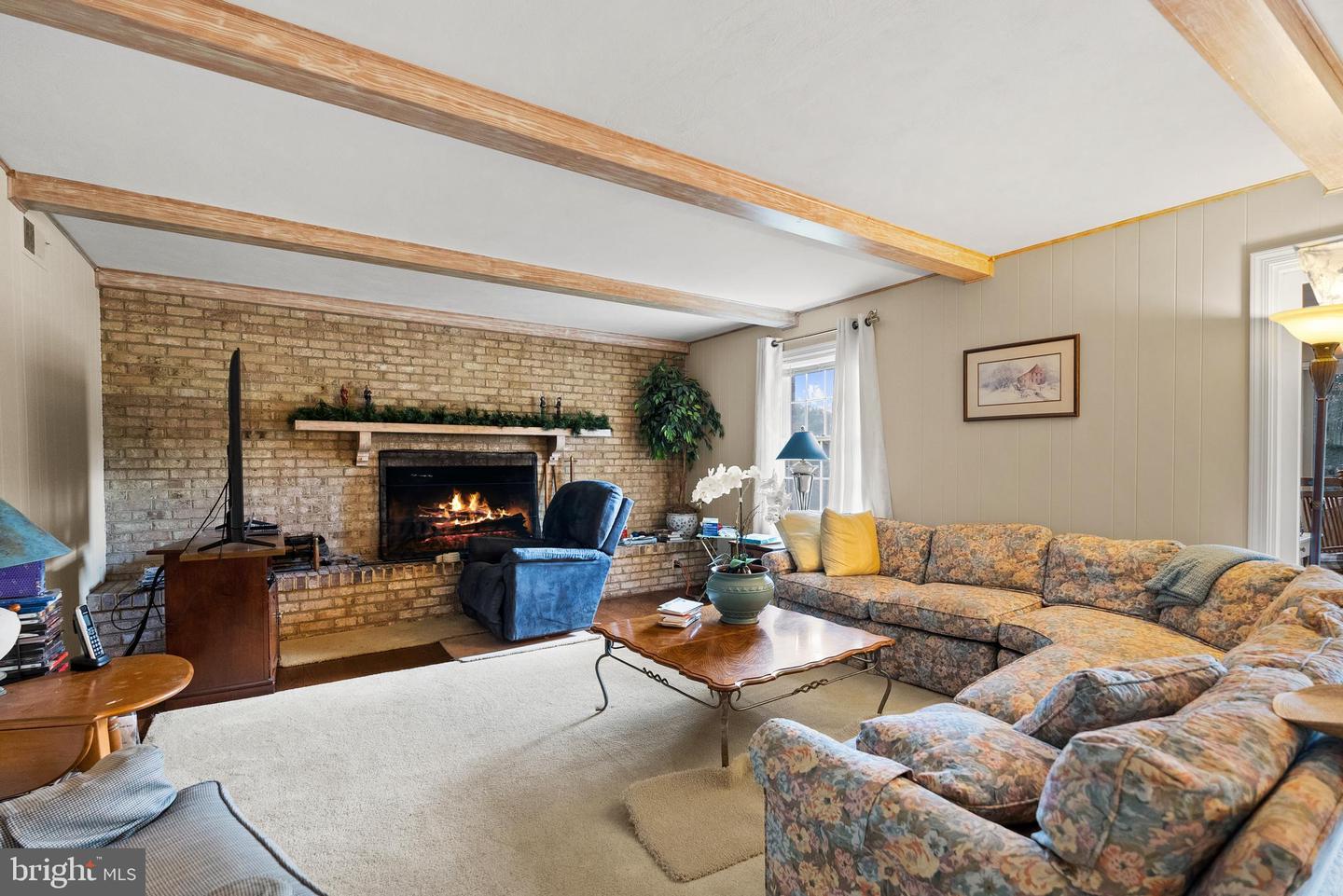 1207 TOWLSTON RD, GREAT FALLS, Virginia 22066, 6 Bedrooms Bedrooms, ,4 BathroomsBathrooms,Residential,For sale,1207 TOWLSTON RD,VAFX2291586 MLS # VAFX2291586