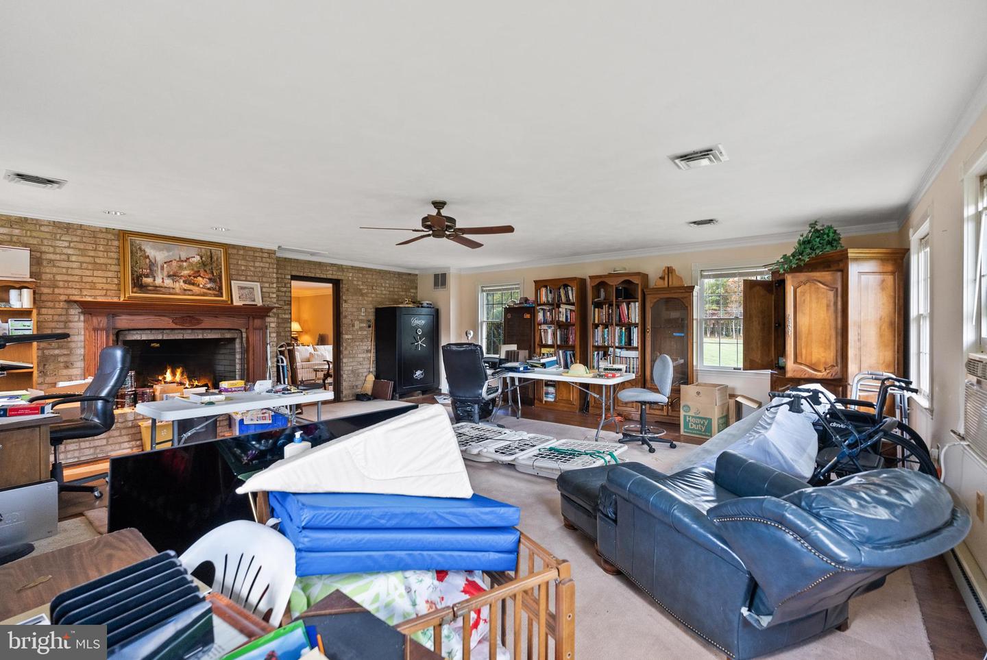 1207 TOWLSTON RD, GREAT FALLS, Virginia 22066, 6 Bedrooms Bedrooms, ,4 BathroomsBathrooms,Residential,For sale,1207 TOWLSTON RD,VAFX2291586 MLS # VAFX2291586