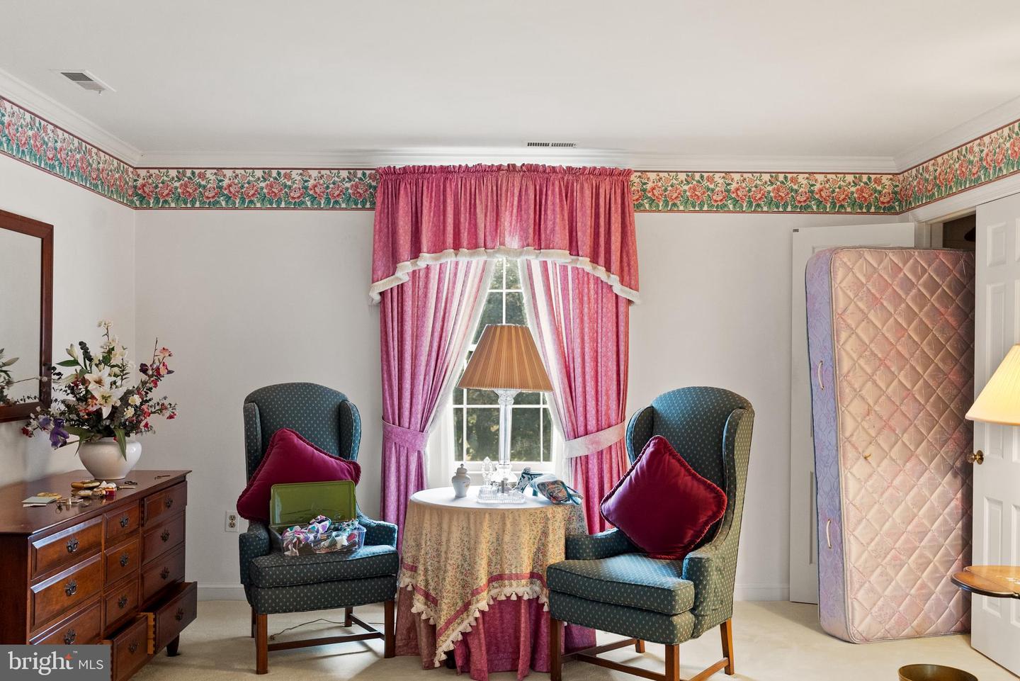 1207 TOWLSTON RD, GREAT FALLS, Virginia 22066, 6 Bedrooms Bedrooms, ,4 BathroomsBathrooms,Residential,For sale,1207 TOWLSTON RD,VAFX2291586 MLS # VAFX2291586