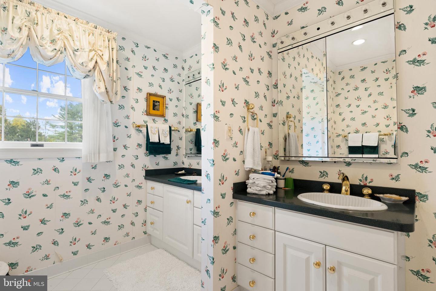 1207 TOWLSTON RD, GREAT FALLS, Virginia 22066, 6 Bedrooms Bedrooms, ,4 BathroomsBathrooms,Residential,For sale,1207 TOWLSTON RD,VAFX2291586 MLS # VAFX2291586