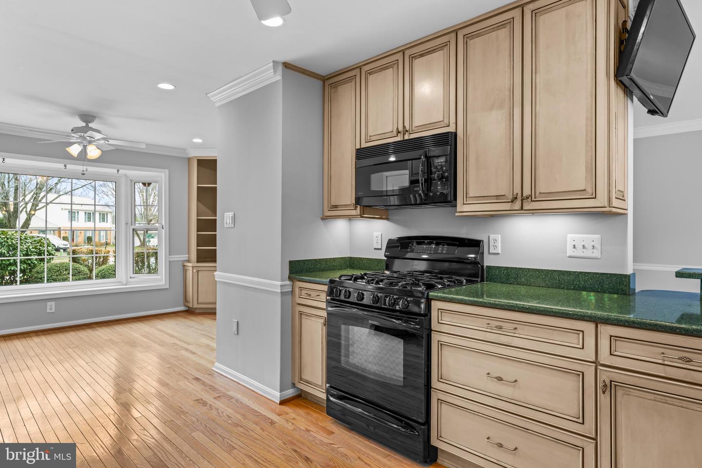 10815 STANHOPE PL, FAIRFAX, Virginia 22032, 4 Bedrooms Bedrooms, ,2 BathroomsBathrooms,Residential,For sale,10815 STANHOPE PL,VAFX2291626 MLS # VAFX2291626