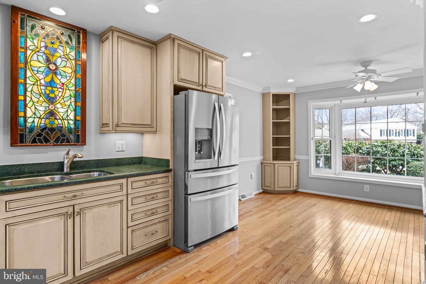 10815 STANHOPE PL, FAIRFAX, Virginia 22032, 4 Bedrooms Bedrooms, ,2 BathroomsBathrooms,Residential,For sale,10815 STANHOPE PL,VAFX2291626 MLS # VAFX2291626