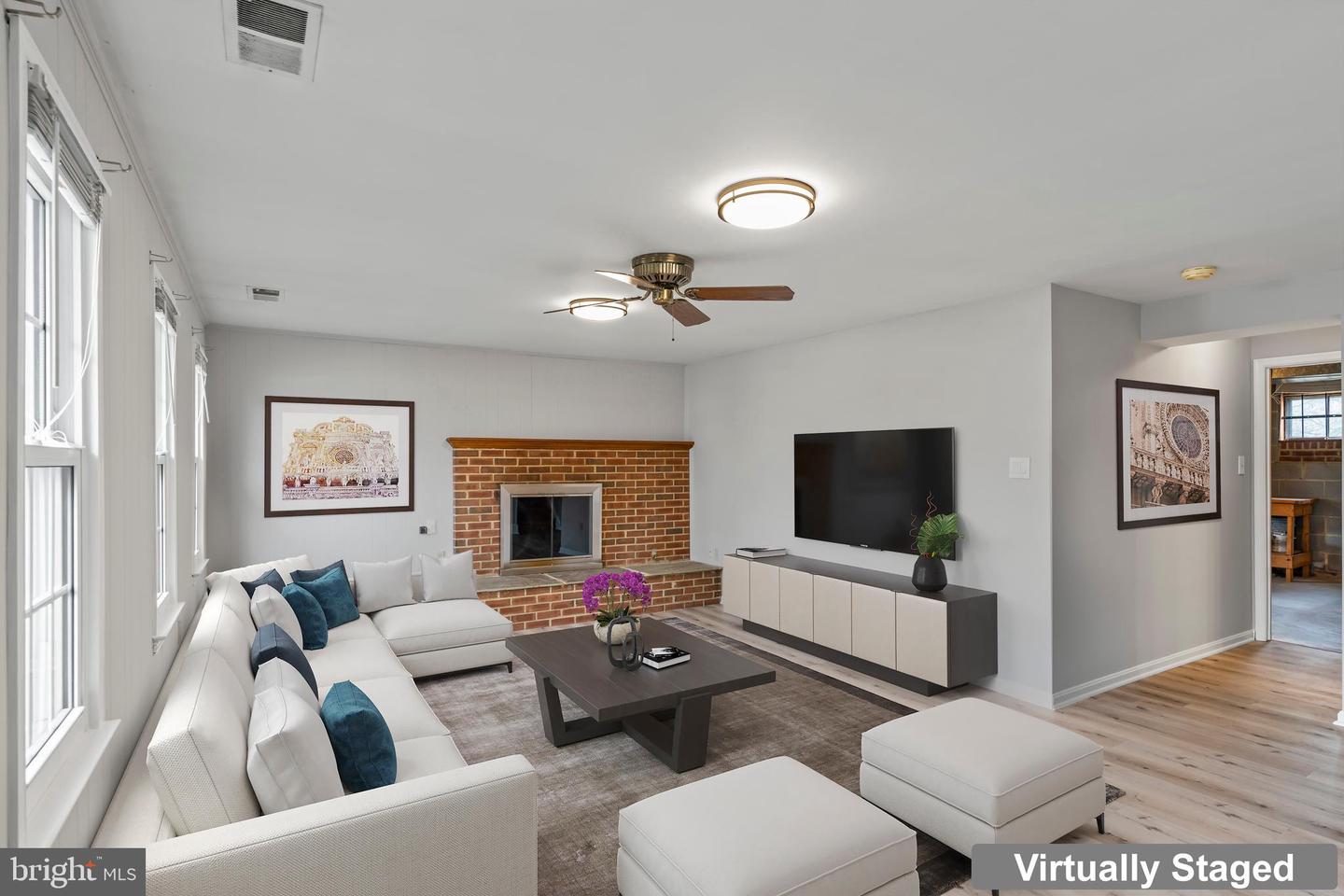 10815 STANHOPE PL, FAIRFAX, Virginia 22032, 4 Bedrooms Bedrooms, ,2 BathroomsBathrooms,Residential,For sale,10815 STANHOPE PL,VAFX2291626 MLS # VAFX2291626