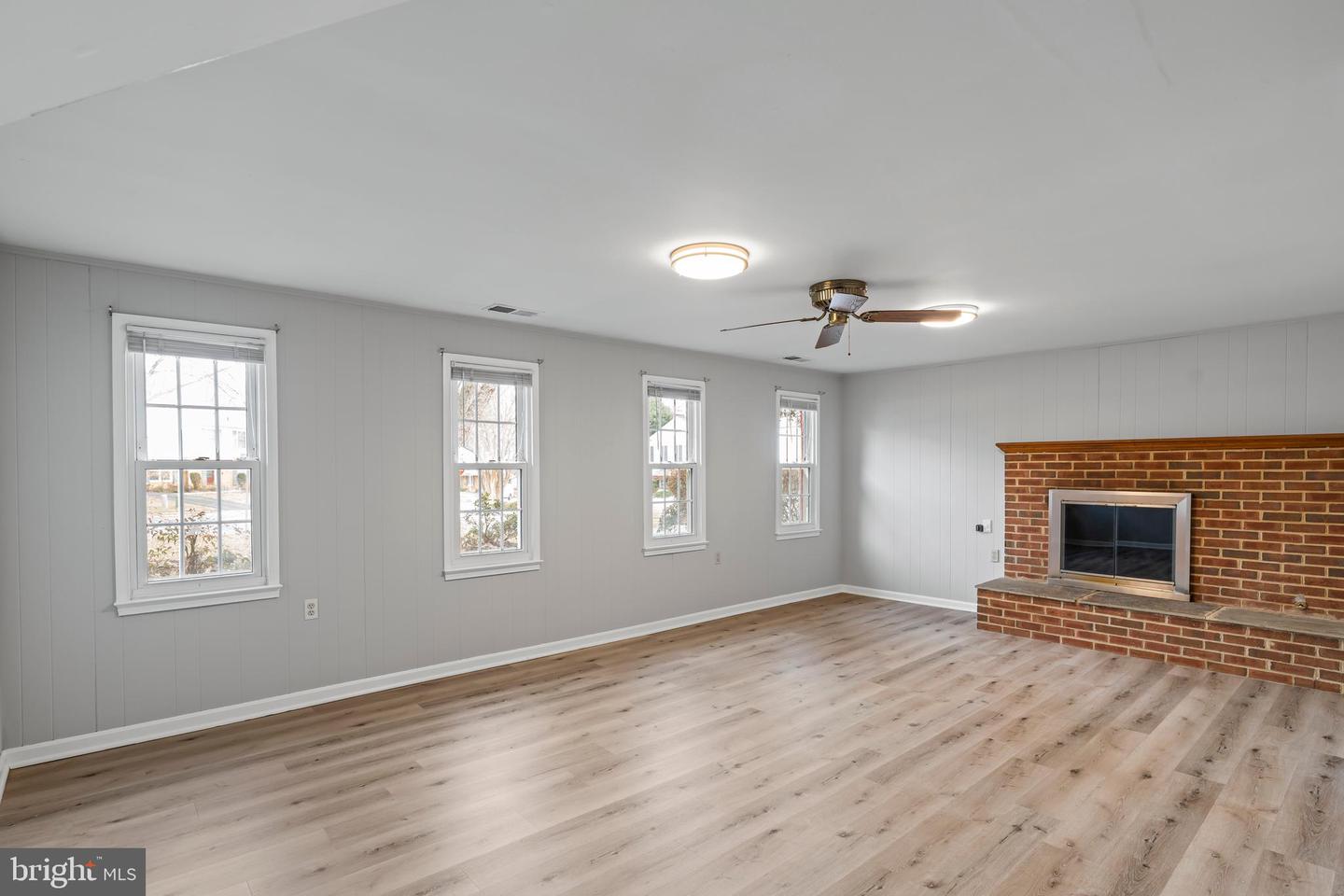 10815 STANHOPE PL, FAIRFAX, Virginia 22032, 4 Bedrooms Bedrooms, ,2 BathroomsBathrooms,Residential,For sale,10815 STANHOPE PL,VAFX2291626 MLS # VAFX2291626