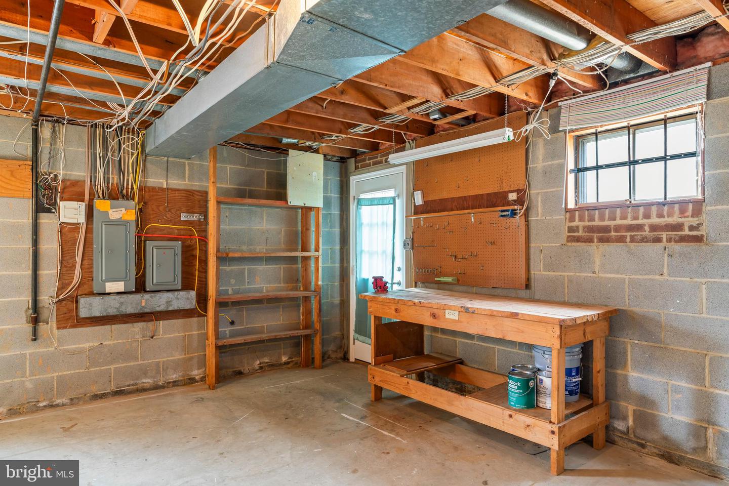 10815 STANHOPE PL, FAIRFAX, Virginia 22032, 4 Bedrooms Bedrooms, ,2 BathroomsBathrooms,Residential,For sale,10815 STANHOPE PL,VAFX2291626 MLS # VAFX2291626