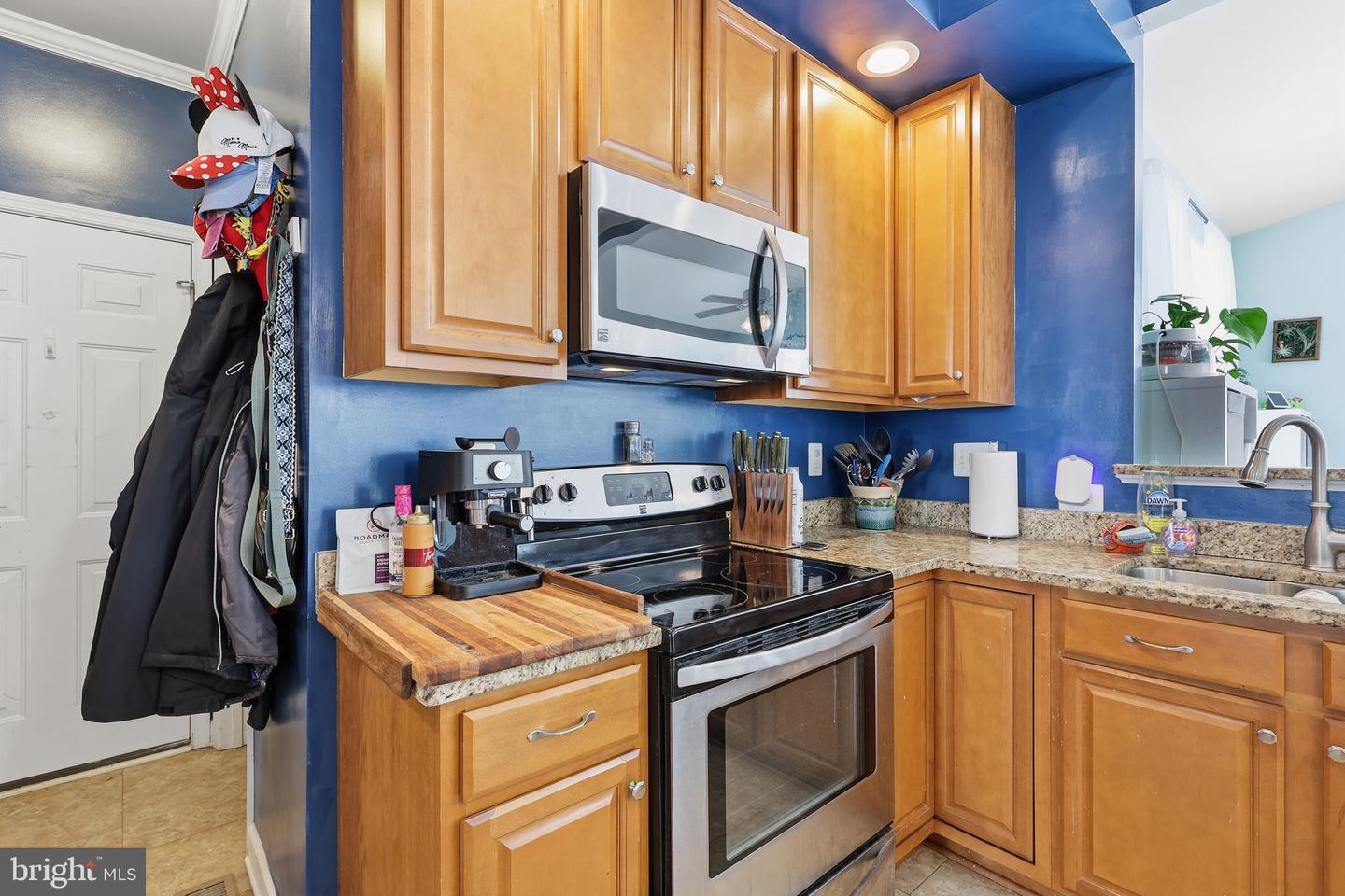 325 PHILLIPS ST, FREDERICKSBURG, Virginia 22405, 5 Bedrooms Bedrooms, ,3 BathroomsBathrooms,Residential,For sale,325 PHILLIPS ST,VAST2046262 MLS # VAST2046262