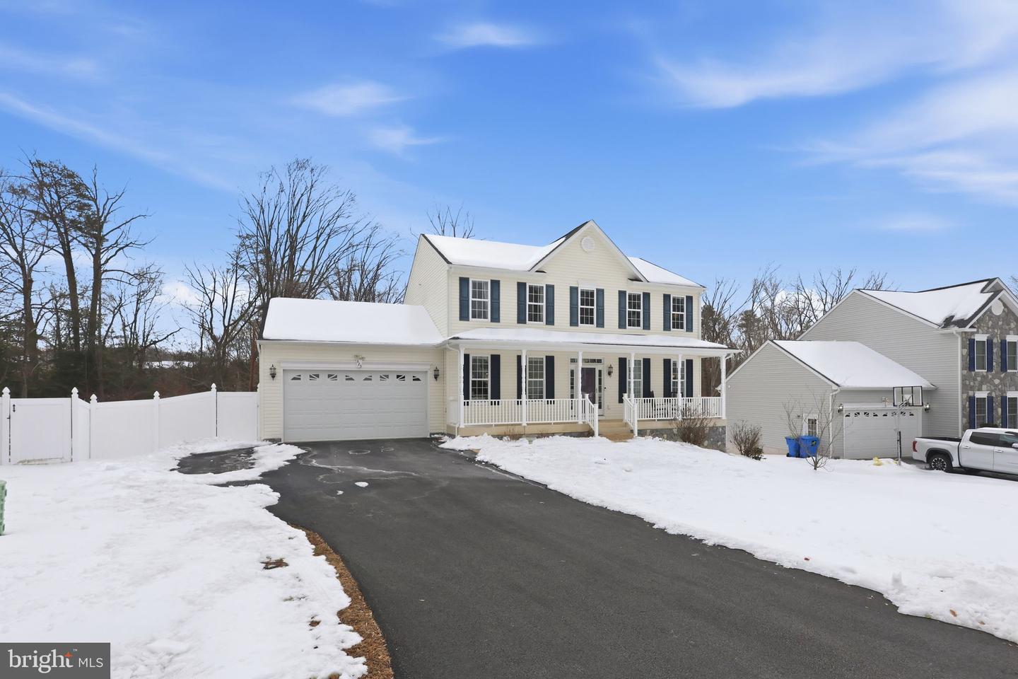 325 PHILLIPS ST, FREDERICKSBURG, Virginia 22405, 5 Bedrooms Bedrooms, ,3 BathroomsBathrooms,Residential,For sale,325 PHILLIPS ST,VAST2046262 MLS # VAST2046262