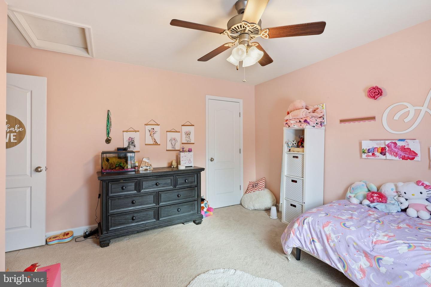 325 PHILLIPS ST, FREDERICKSBURG, Virginia 22405, 5 Bedrooms Bedrooms, ,3 BathroomsBathrooms,Residential,For sale,325 PHILLIPS ST,VAST2046262 MLS # VAST2046262