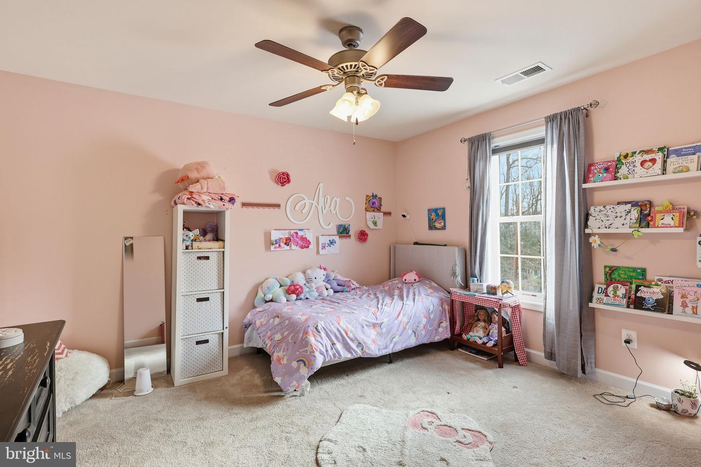 325 PHILLIPS ST, FREDERICKSBURG, Virginia 22405, 5 Bedrooms Bedrooms, ,3 BathroomsBathrooms,Residential,For sale,325 PHILLIPS ST,VAST2046262 MLS # VAST2046262