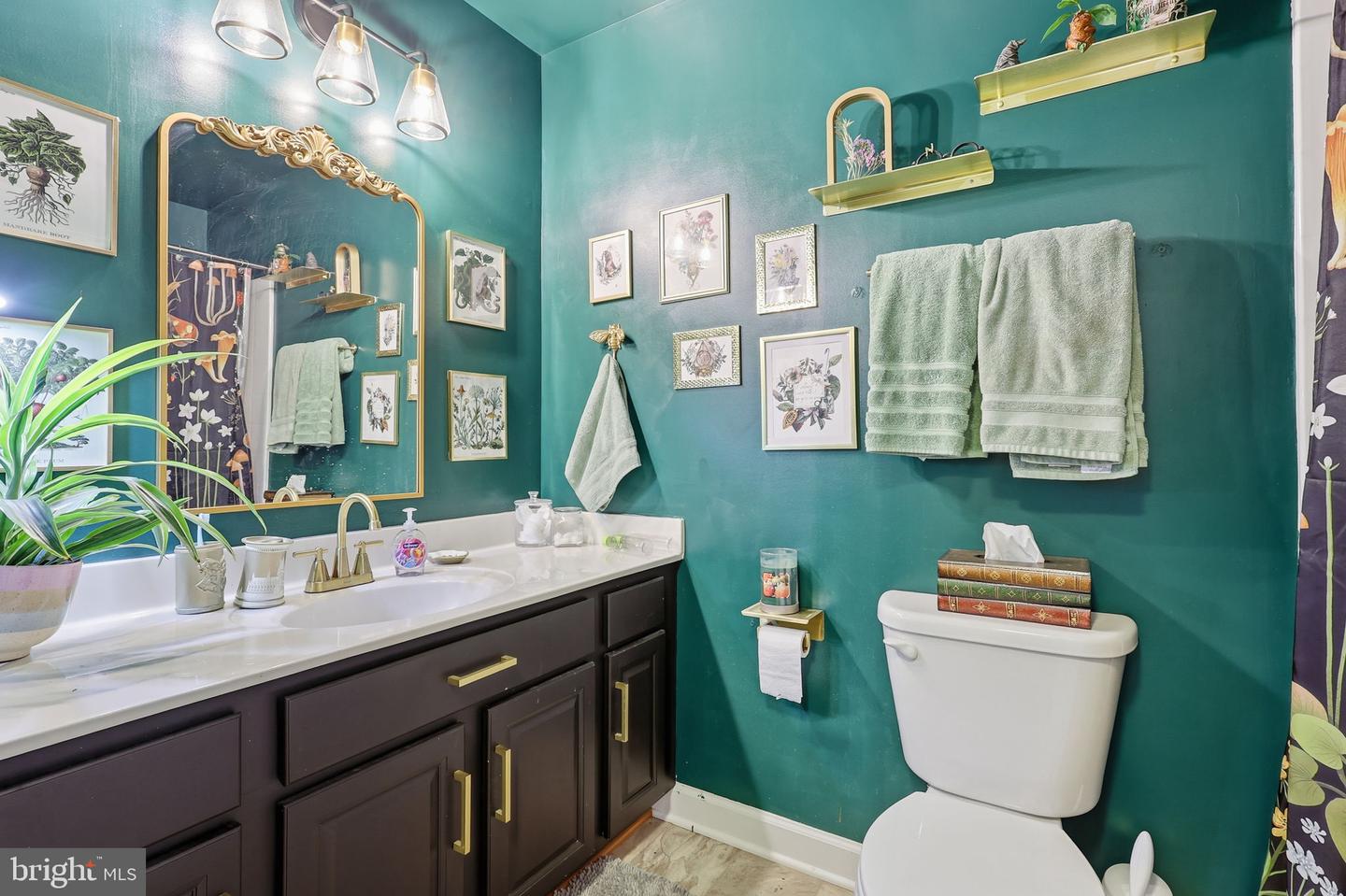 325 PHILLIPS ST, FREDERICKSBURG, Virginia 22405, 5 Bedrooms Bedrooms, ,3 BathroomsBathrooms,Residential,For sale,325 PHILLIPS ST,VAST2046262 MLS # VAST2046262