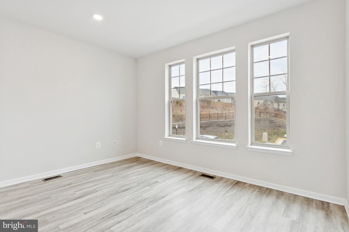 152 SHADED VALLEY CT, STAFFORD, Virginia 22554, 4 Bedrooms Bedrooms, ,3 BathroomsBathrooms,Residential,For sale,152 SHADED VALLEY CT,VAST2046268 MLS # VAST2046268