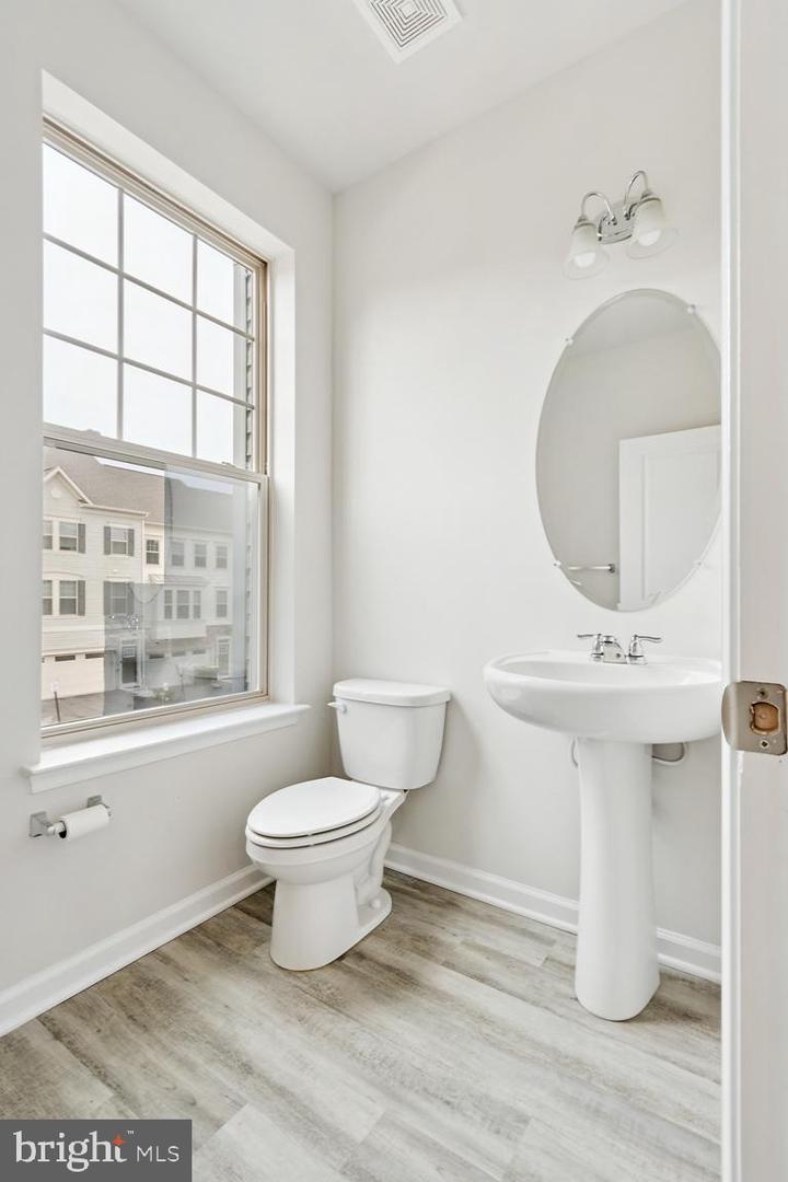 152 SHADED VALLEY CT, STAFFORD, Virginia 22554, 4 Bedrooms Bedrooms, ,3 BathroomsBathrooms,Residential,For sale,152 SHADED VALLEY CT,VAST2046268 MLS # VAST2046268