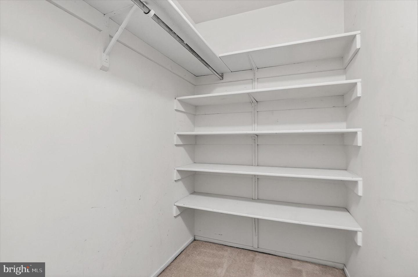 509 FLORIDA AVE #103, HERNDON, Virginia 20170, 2 Bedrooms Bedrooms, ,1 BathroomBathrooms,Residential,For sale,509 FLORIDA AVE #103,VAFX2291712 MLS # VAFX2291712