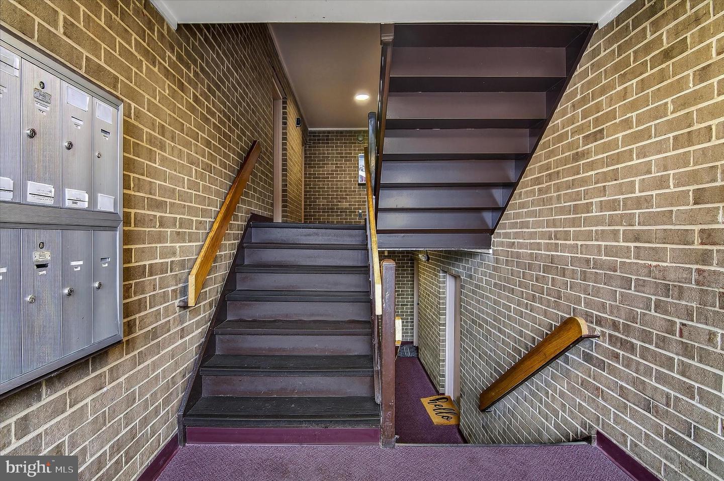 509 FLORIDA AVE #103, HERNDON, Virginia 20170, 2 Bedrooms Bedrooms, ,1 BathroomBathrooms,Residential,For sale,509 FLORIDA AVE #103,VAFX2291712 MLS # VAFX2291712