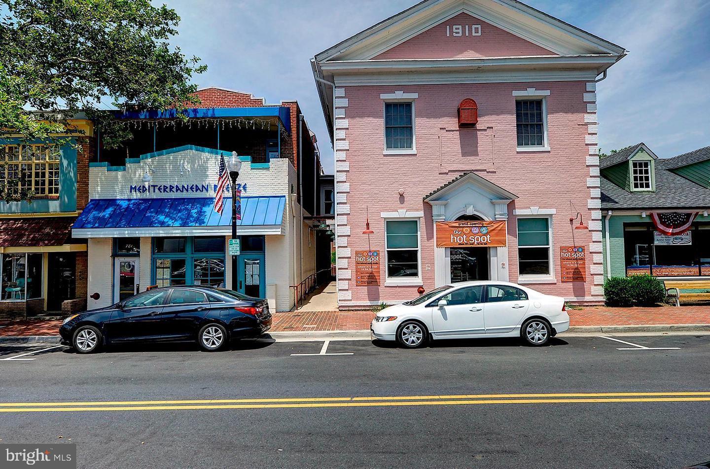 509 FLORIDA AVE #103, HERNDON, Virginia 20170, 2 Bedrooms Bedrooms, ,1 BathroomBathrooms,Residential,For sale,509 FLORIDA AVE #103,VAFX2291712 MLS # VAFX2291712