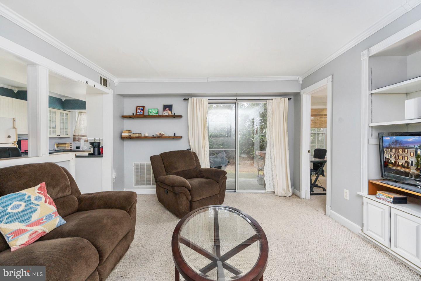 2746 BORDEAUX PL, WOODBRIDGE, Virginia 22192, 3 Bedrooms Bedrooms, ,2 BathroomsBathrooms,Residential,For sale,2746 BORDEAUX PL,VAPW2112802 MLS # VAPW2112802