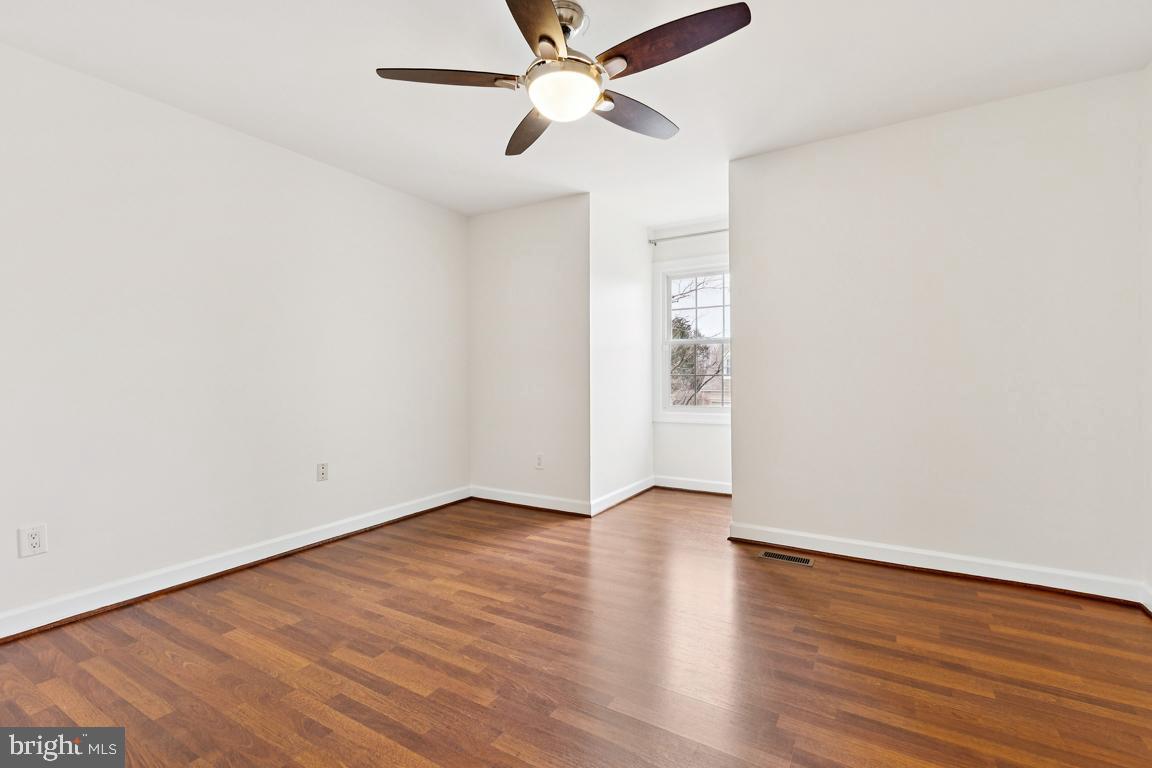 14408 TRACY SCHAR LN, CENTREVILLE, Virginia 20121, 4 Bedrooms Bedrooms, ,3 BathroomsBathrooms,Residential,For sale,14408 TRACY SCHAR LN,VAFX2291782 MLS # VAFX2291782