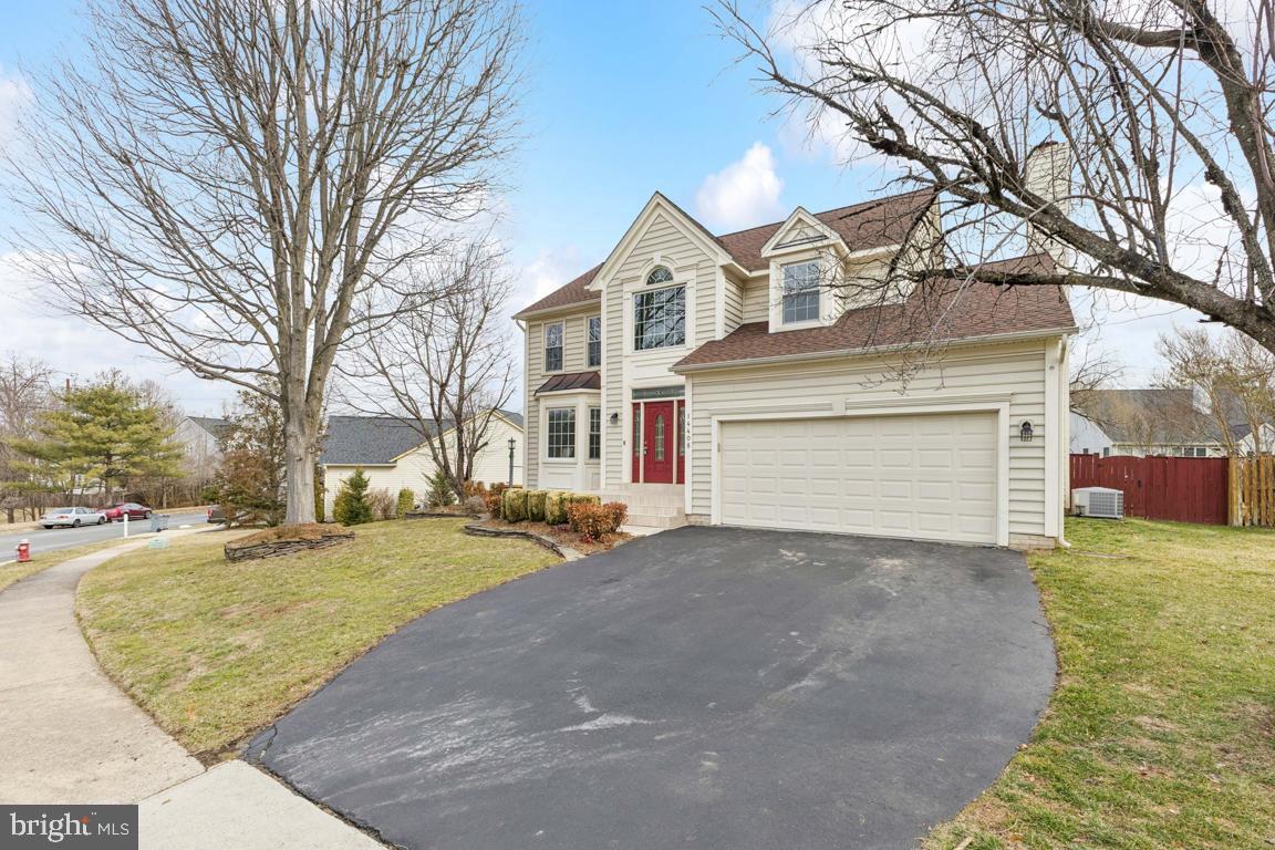 14408 TRACY SCHAR LN, CENTREVILLE, Virginia 20121, 4 Bedrooms Bedrooms, ,3 BathroomsBathrooms,Residential,For sale,14408 TRACY SCHAR LN,VAFX2291782 MLS # VAFX2291782