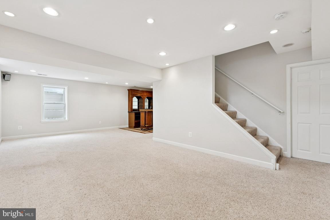 14408 TRACY SCHAR LN, CENTREVILLE, Virginia 20121, 4 Bedrooms Bedrooms, ,3 BathroomsBathrooms,Residential,For sale,14408 TRACY SCHAR LN,VAFX2291782 MLS # VAFX2291782