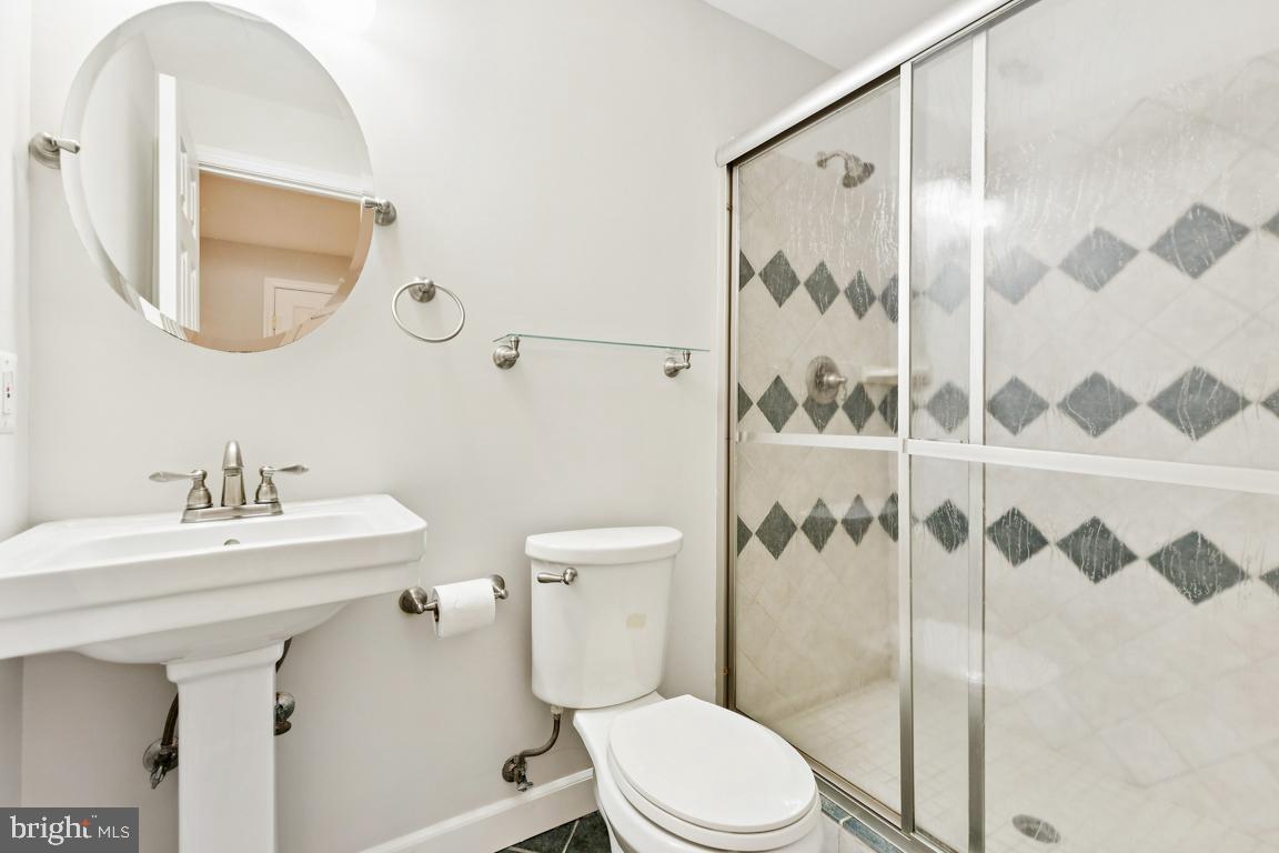 14408 TRACY SCHAR LN, CENTREVILLE, Virginia 20121, 4 Bedrooms Bedrooms, ,3 BathroomsBathrooms,Residential,For sale,14408 TRACY SCHAR LN,VAFX2291782 MLS # VAFX2291782