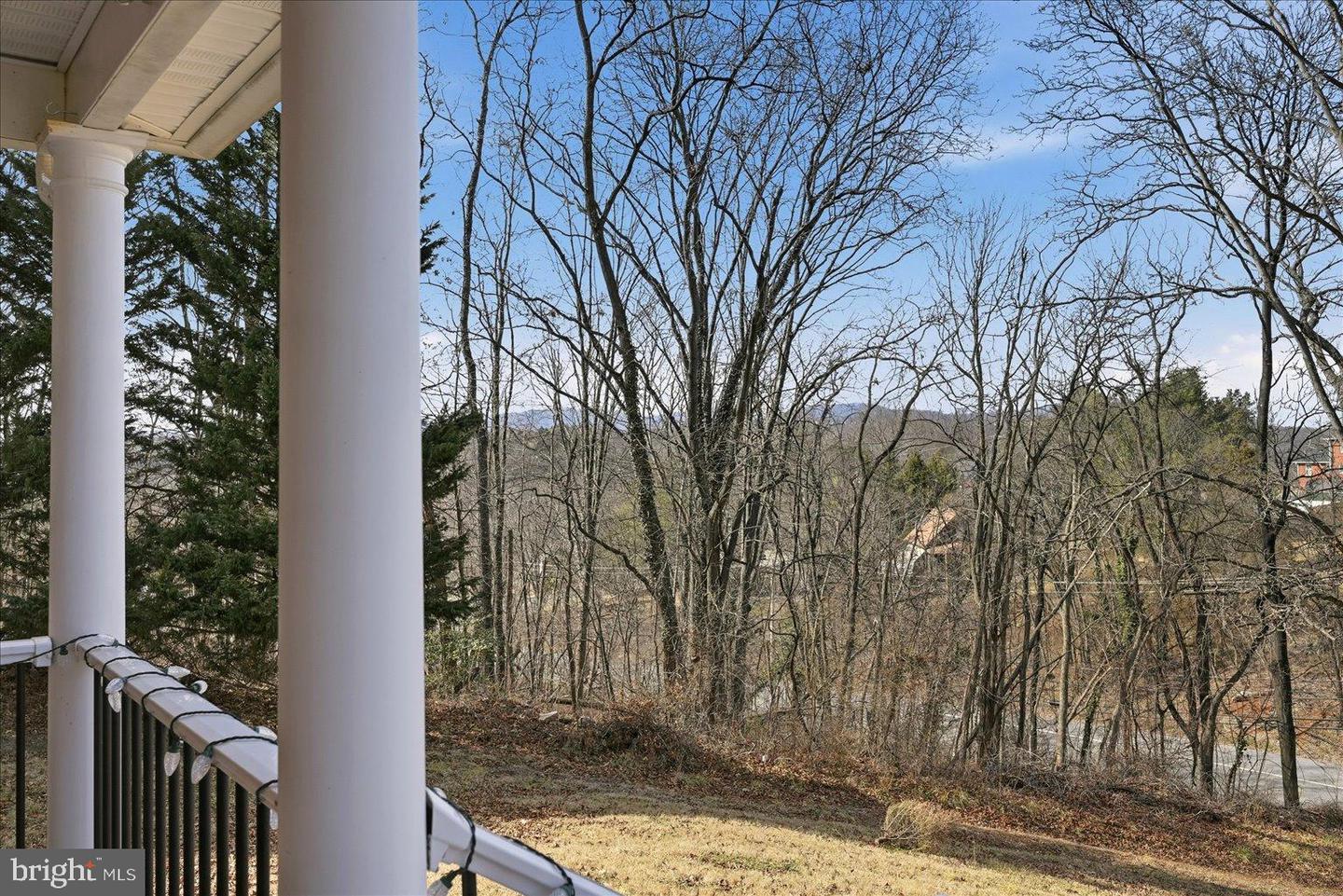 420 LURAY AVE, FRONT ROYAL, Virginia 22630, 5 Bedrooms Bedrooms, 12 Rooms Rooms,3 BathroomsBathrooms,Residential,For sale,420 LURAY AVE,VAWR2013460 MLS # VAWR2013460