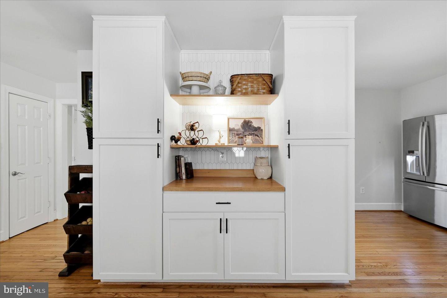 420 LURAY AVE, FRONT ROYAL, Virginia 22630, 5 Bedrooms Bedrooms, 12 Rooms Rooms,3 BathroomsBathrooms,Residential,For sale,420 LURAY AVE,VAWR2013460 MLS # VAWR2013460