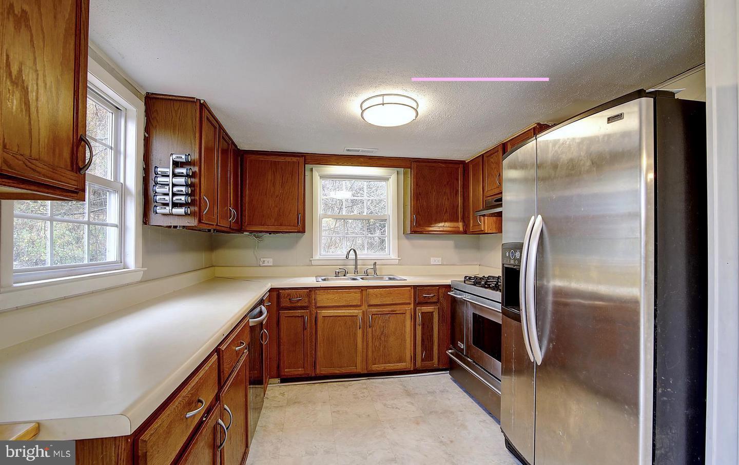 13096 FURNACE MOUNTAIN RD, LOVETTSVILLE, Virginia 20180, 3 Bedrooms Bedrooms, ,1 BathroomBathrooms,Residential,For sale,13096 FURNACE MOUNTAIN RD,VALO2116322 MLS # VALO2116322