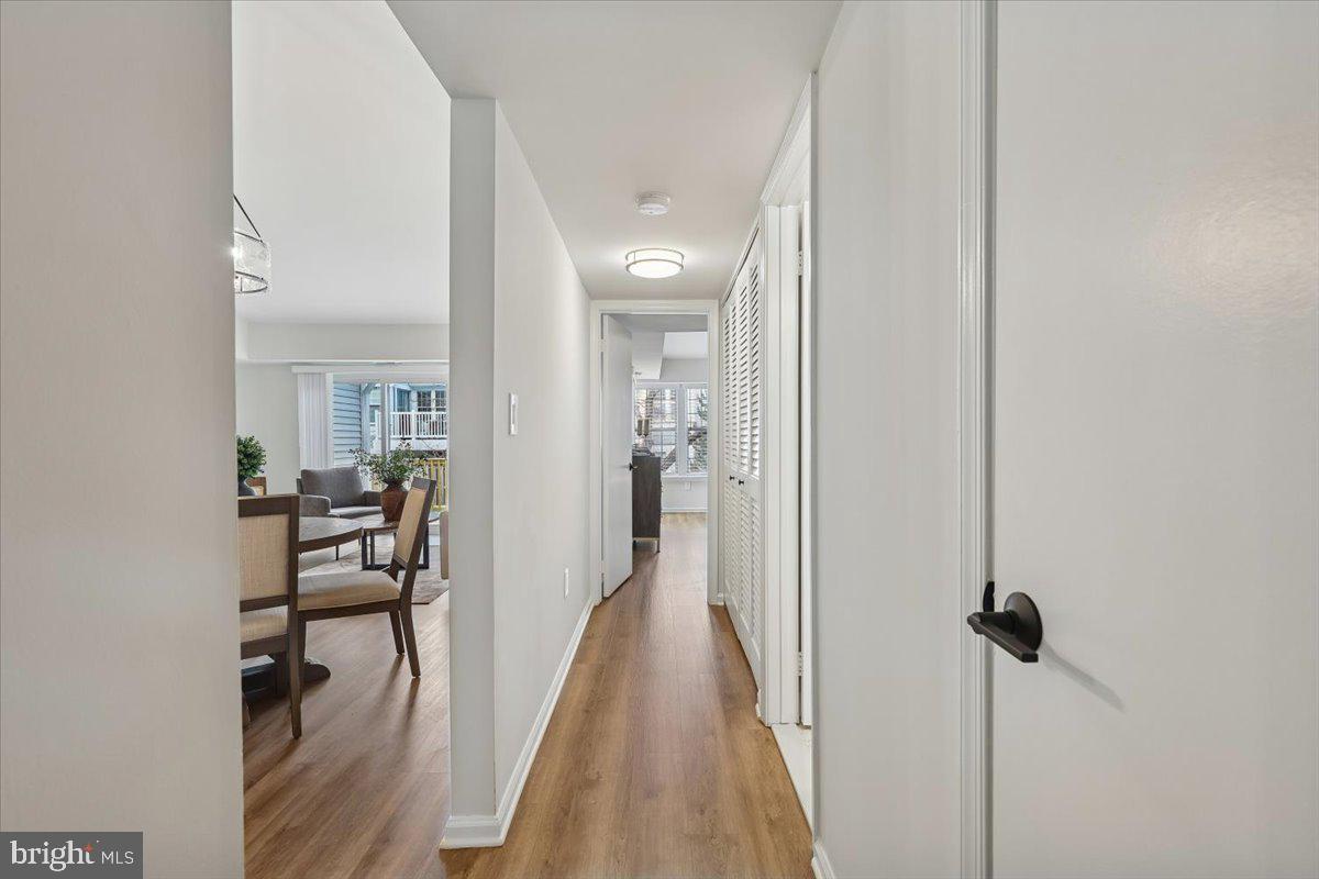 3403 LAKESIDE VIEW DR #18-4, FALLS CHURCH, Virginia 22041, 2 Bedrooms Bedrooms, ,1 BathroomBathrooms,Residential,For sale,3403 LAKESIDE VIEW DR #18-4,VAFX2291978 MLS # VAFX2291978